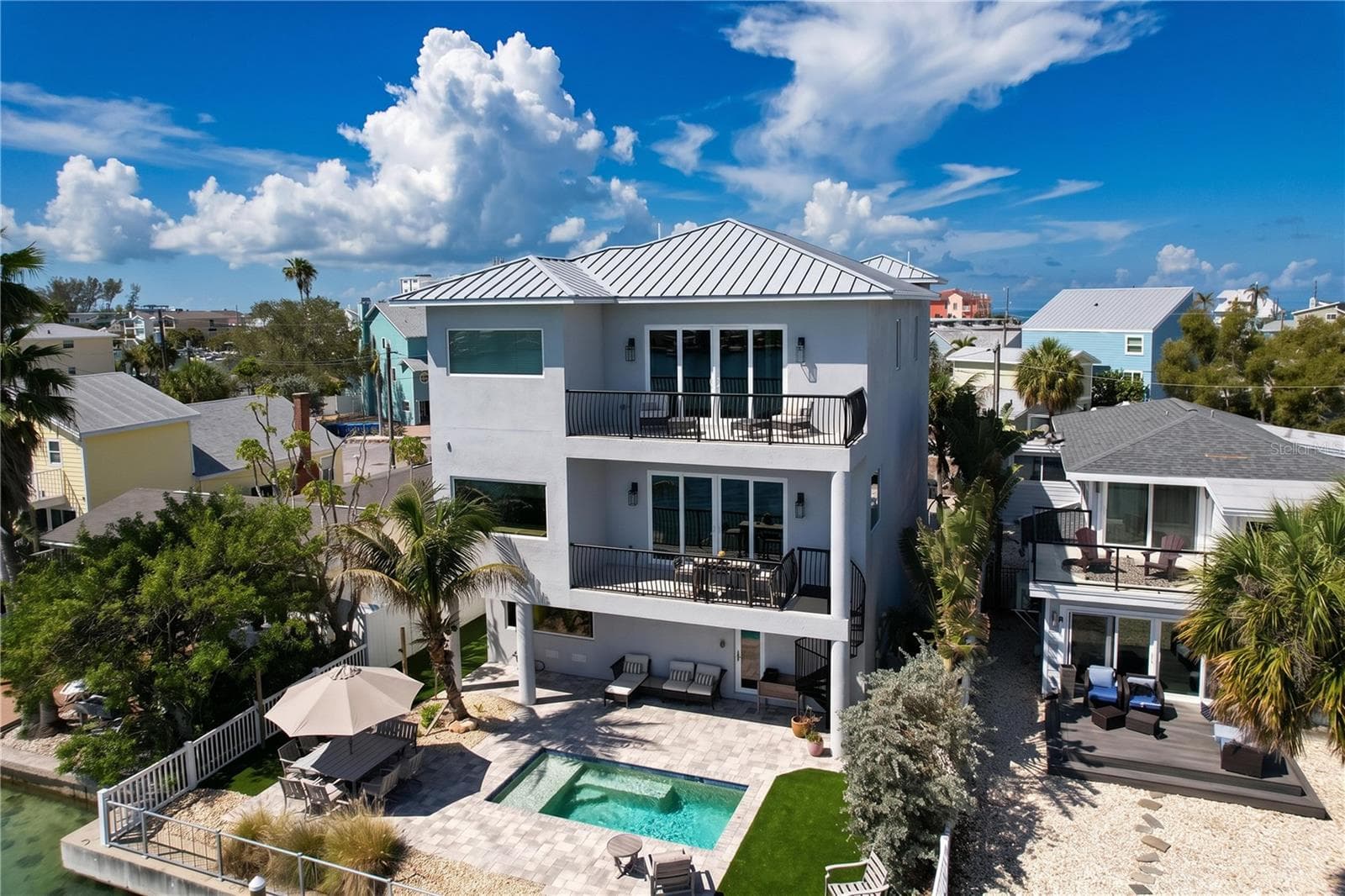 Single Family Residence at 306 BAY PLZ, TREASURE ISLAND, photo 65 of 75