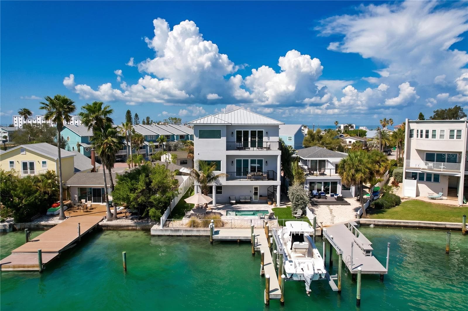 Single Family Residence at 306 BAY PLZ, TREASURE ISLAND, photo 67 of 75