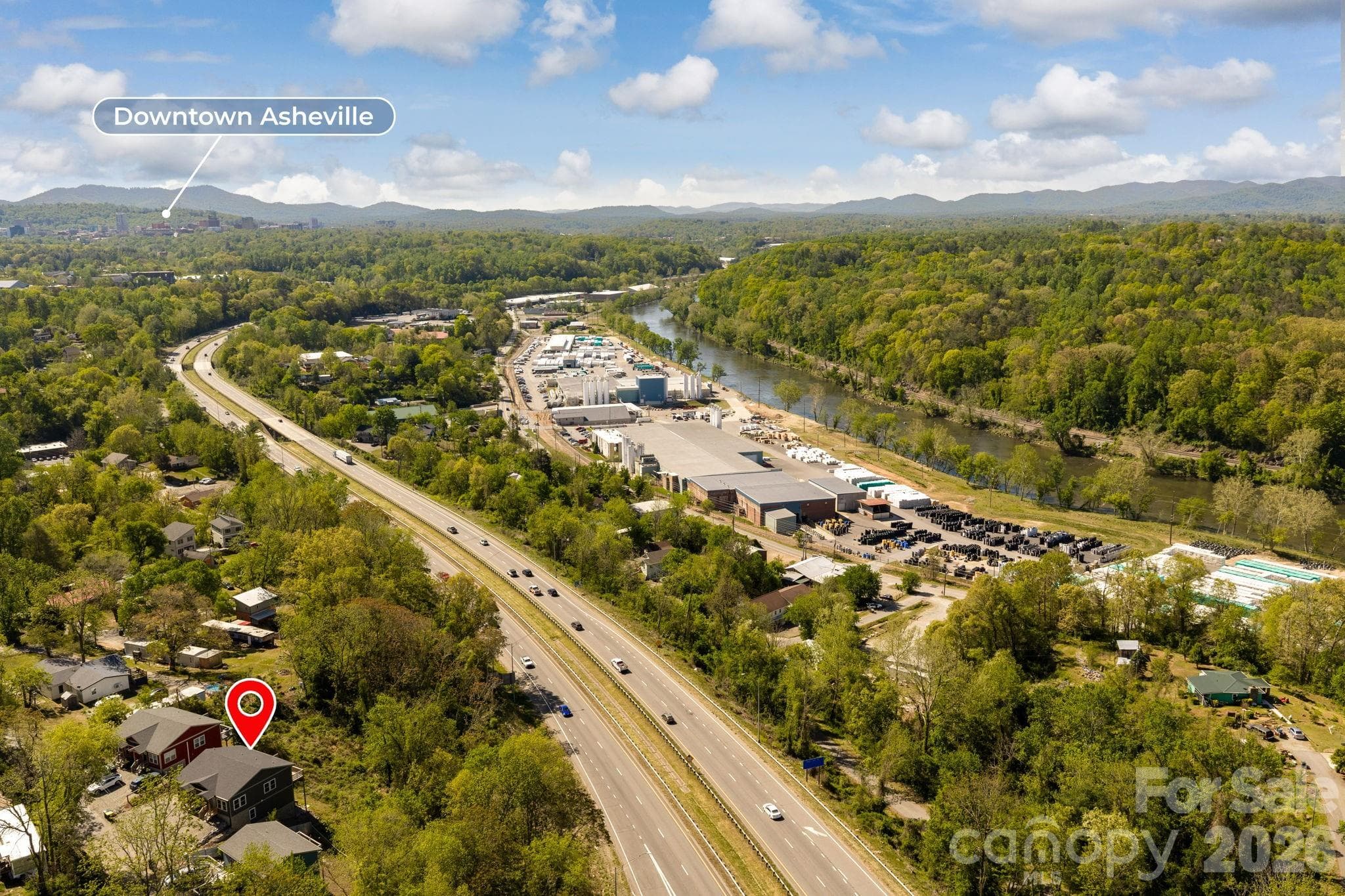 Conveniently Located to Downtown Asheville - Asheville