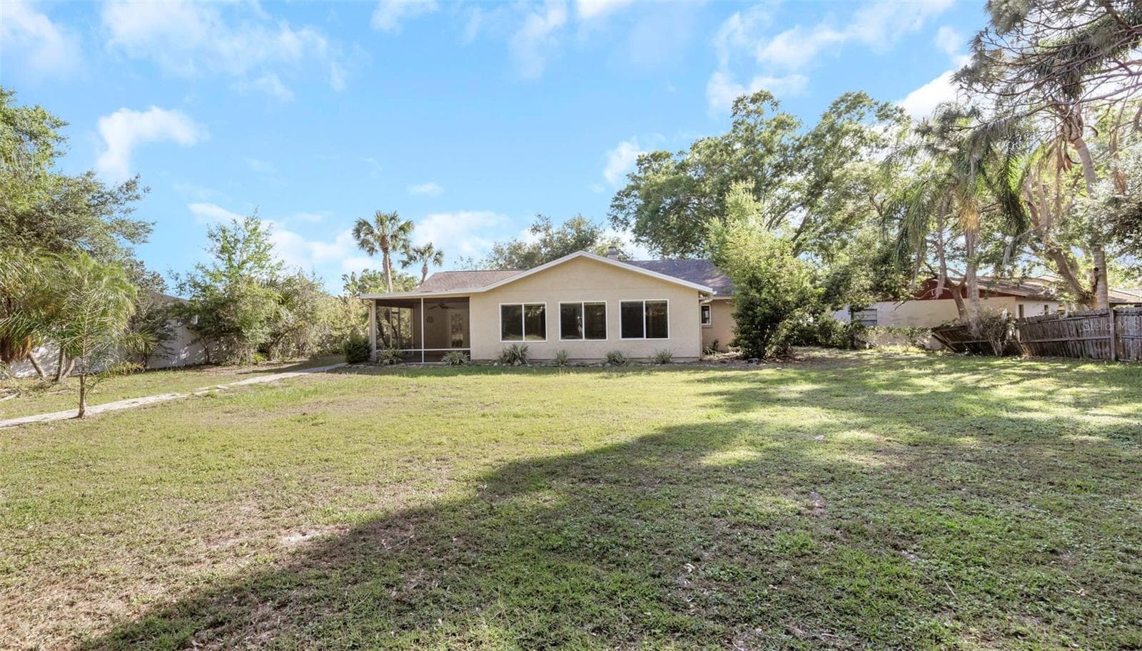 Rear of Home - 4101 WINDTREE DR, TAMPA