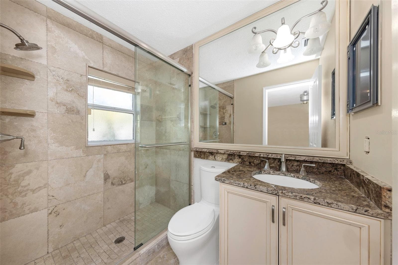 Master Bedroom - 4101 WINDTREE DR, TAMPA