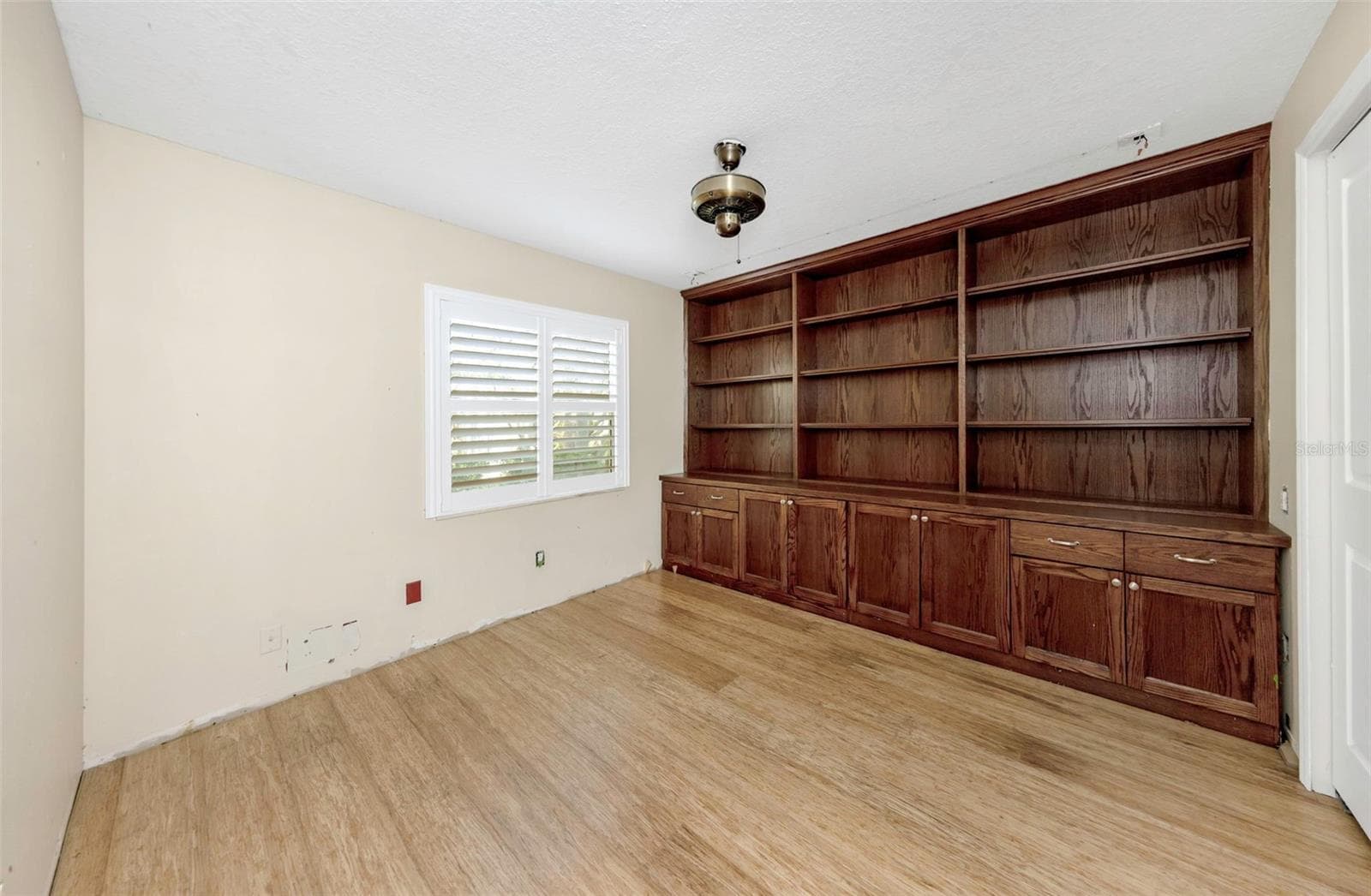 Bedroom #3 - 4101 WINDTREE DR, TAMPA