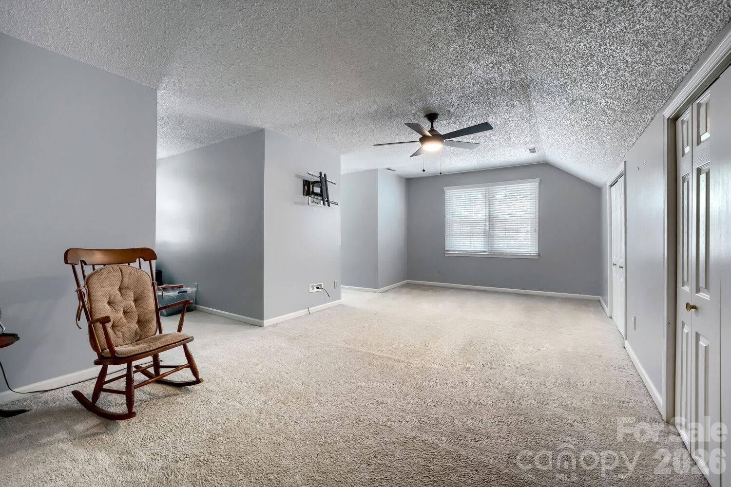 Single Family Residence at 120 Brittany Way, Salisbury, photo 18 of 27