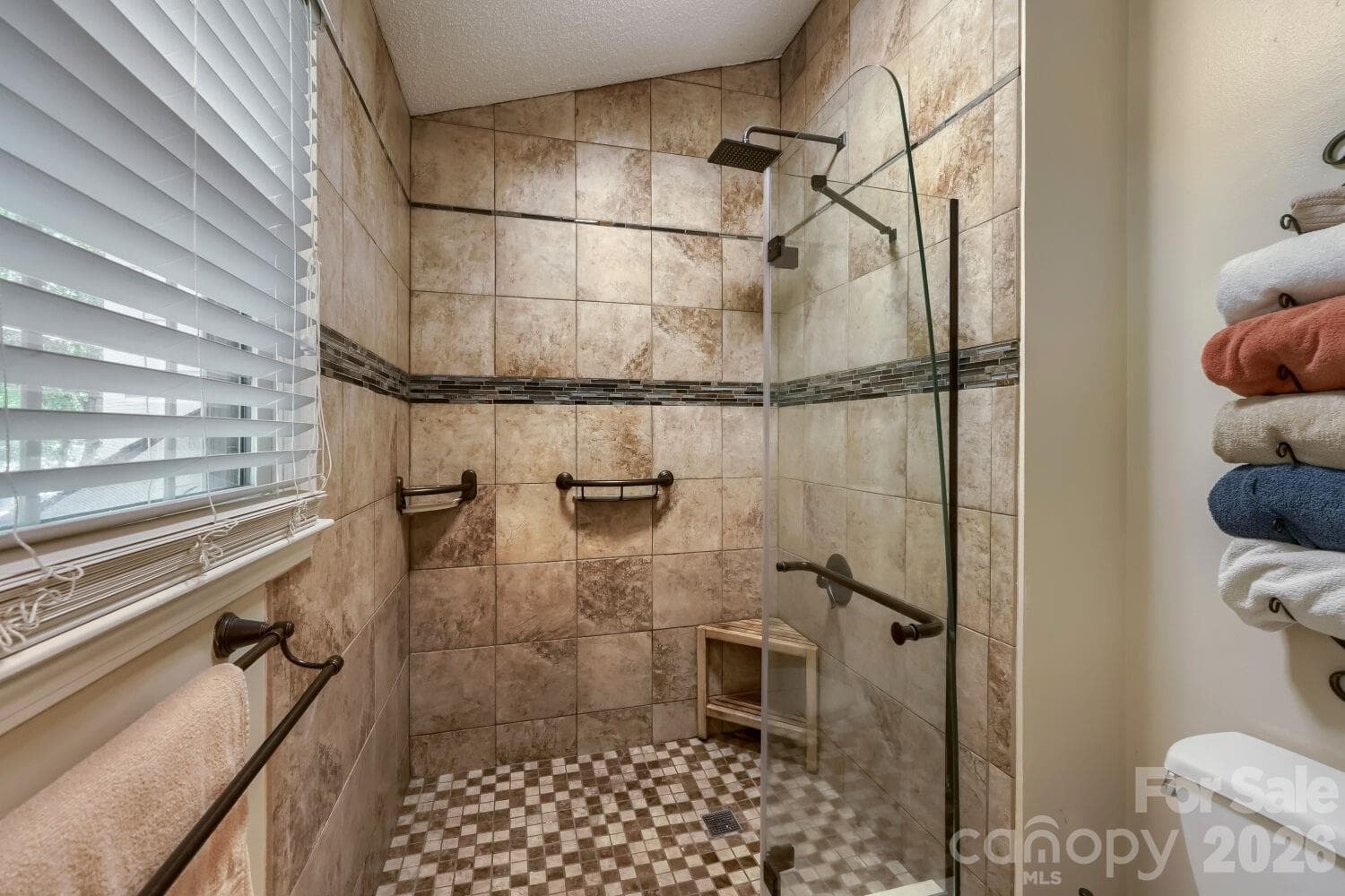 Single Family Residence at 120 Brittany Way, Salisbury, photo 21 of 27