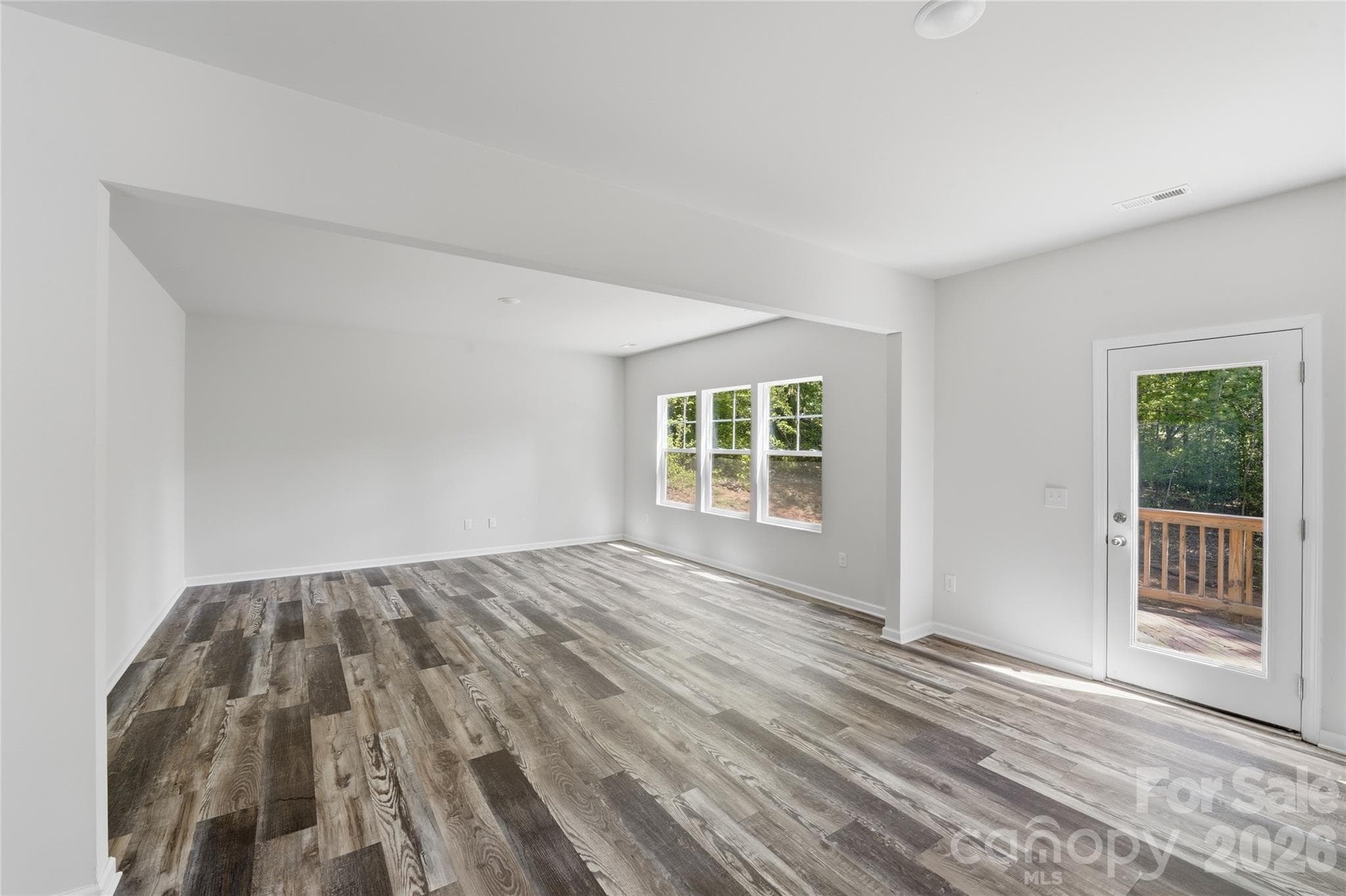 Single Family Residence at 5156 Mark Drive NE, Hickory, photo 12 of 37