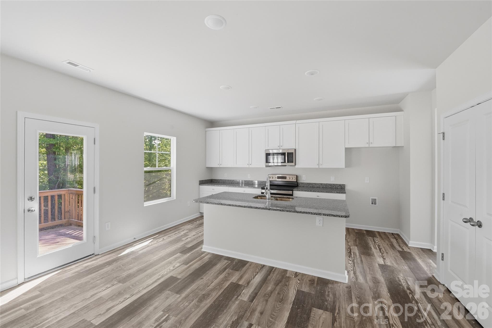 Single Family Residence at 5156 Mark Drive NE, Hickory, photo 15 of 37