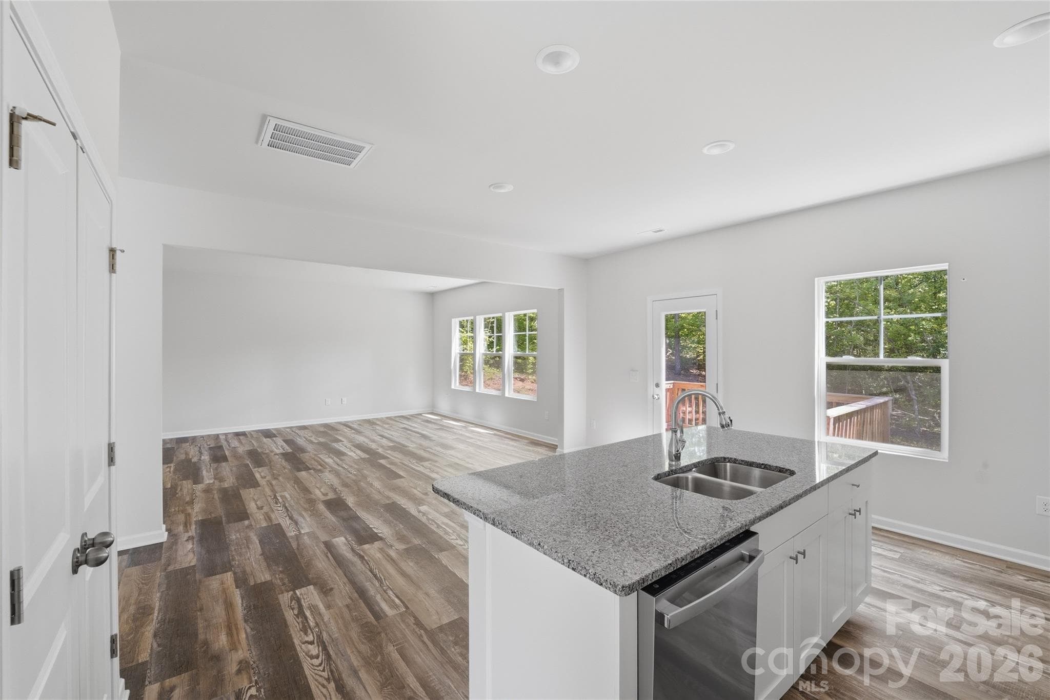Single Family Residence at 5156 Mark Drive NE, Hickory, photo 16 of 37