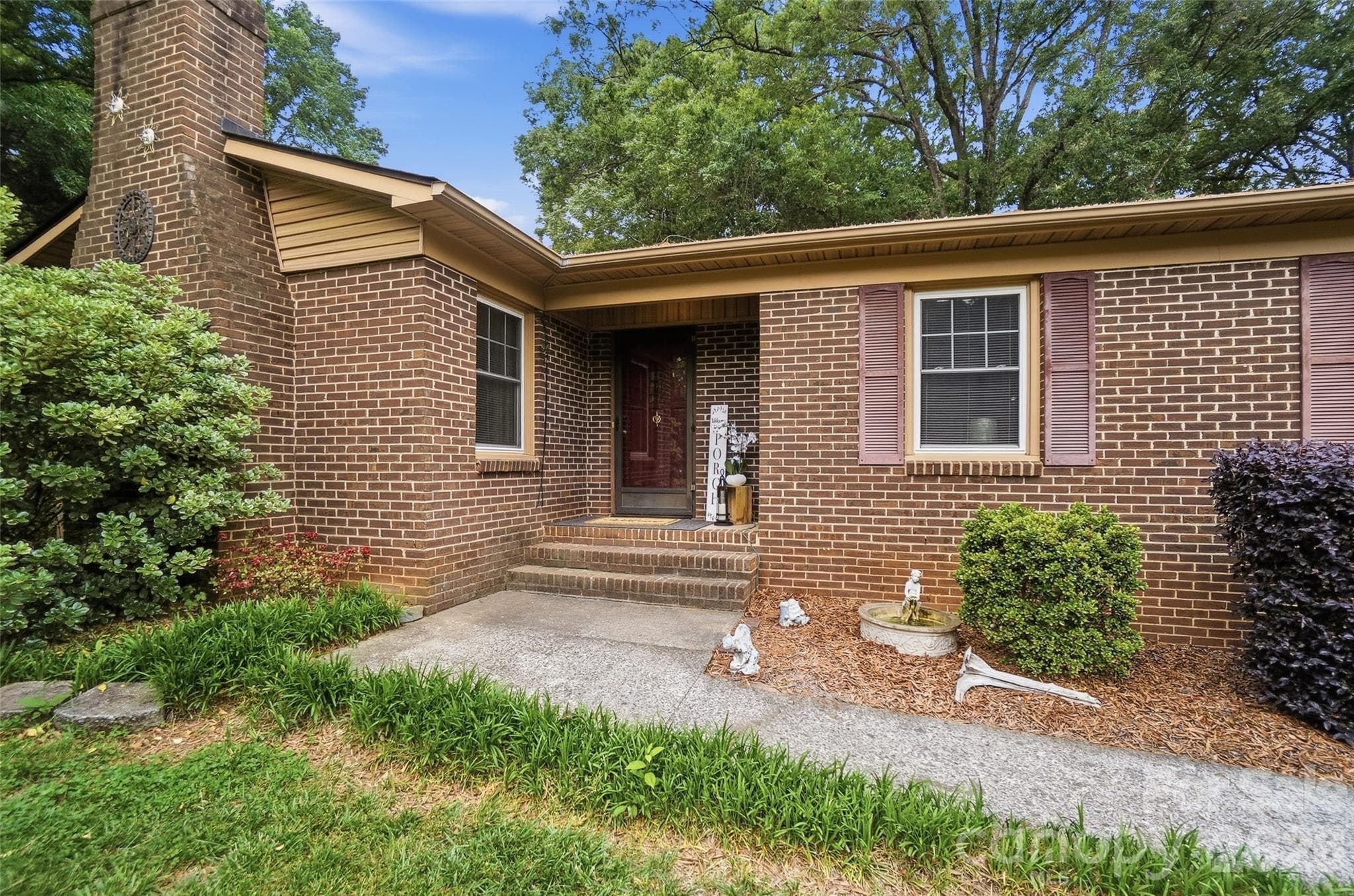 Single Family Residence at Monroe, photo 8 of 47
