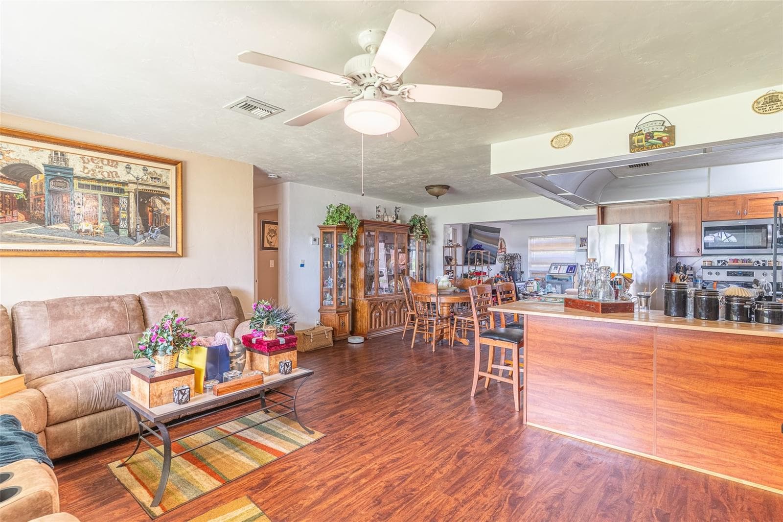 Single Family Residence at 305 CLOVERLEAF RD, LAKE PLACID, photo 3 of 47