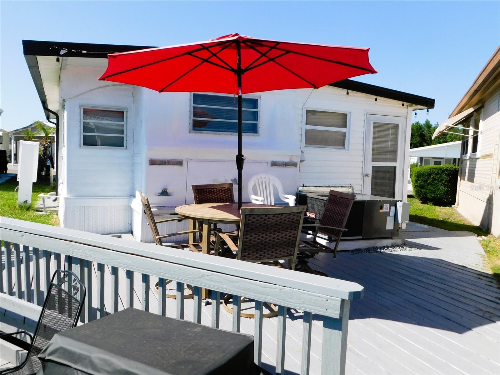 Great backyard patio. - 9000 US HIGHWAY 192 #166, CLERMONT