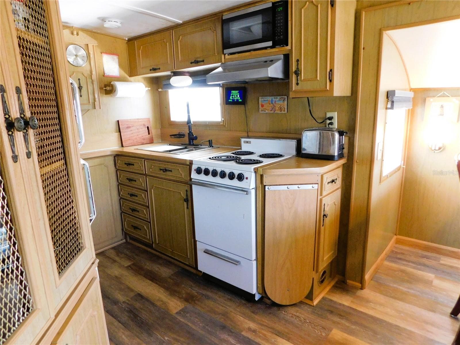 Manufactured Home at 9000 US HIGHWAY 192 #166, CLERMONT, photo 19 of 66