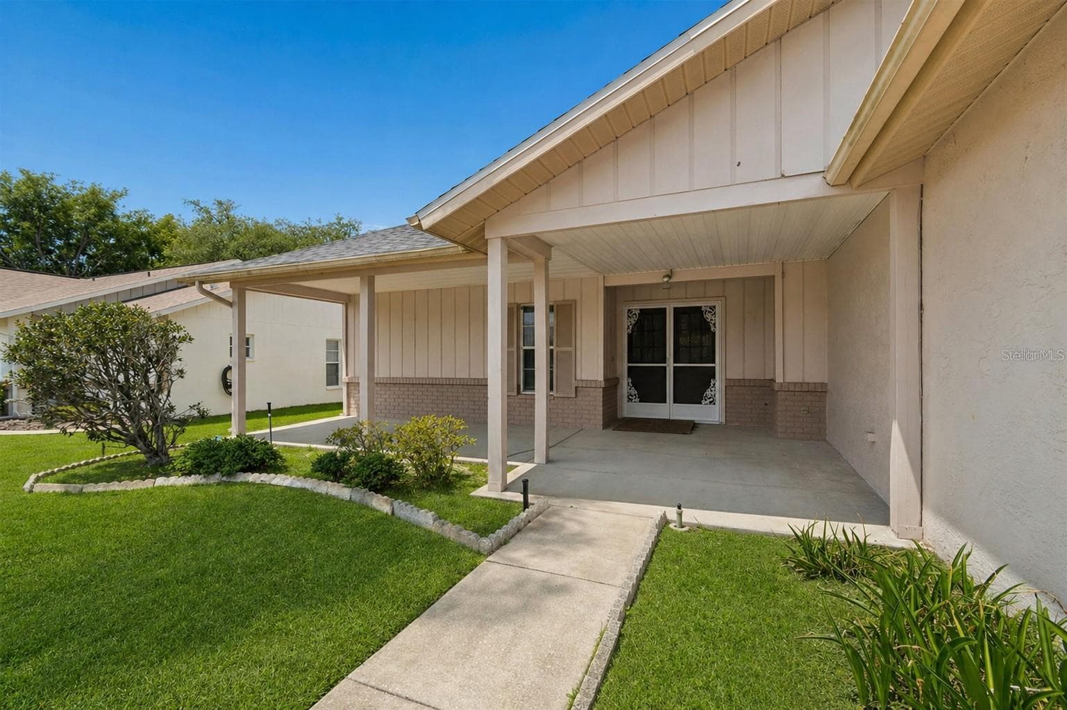 Single Family Residence at 4643 SANDPOINTE DR, NEW PORT RICHEY, photo 3 of 32