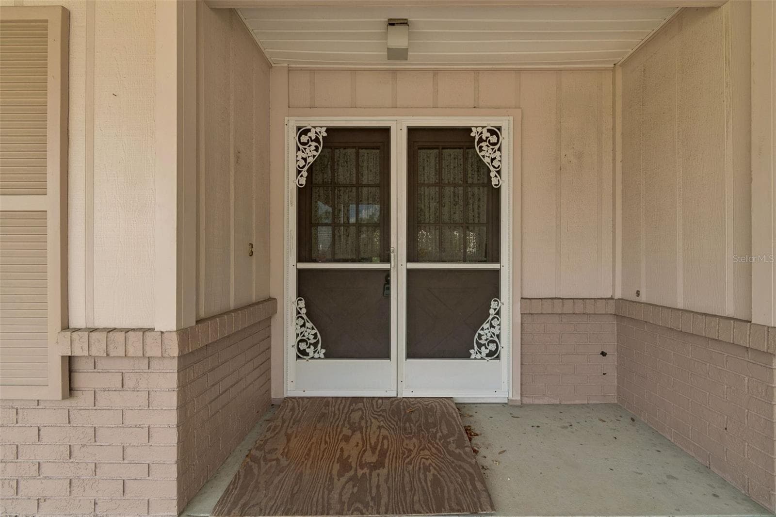 Single Family Residence at 4643 SANDPOINTE DR, NEW PORT RICHEY, photo 4 of 32