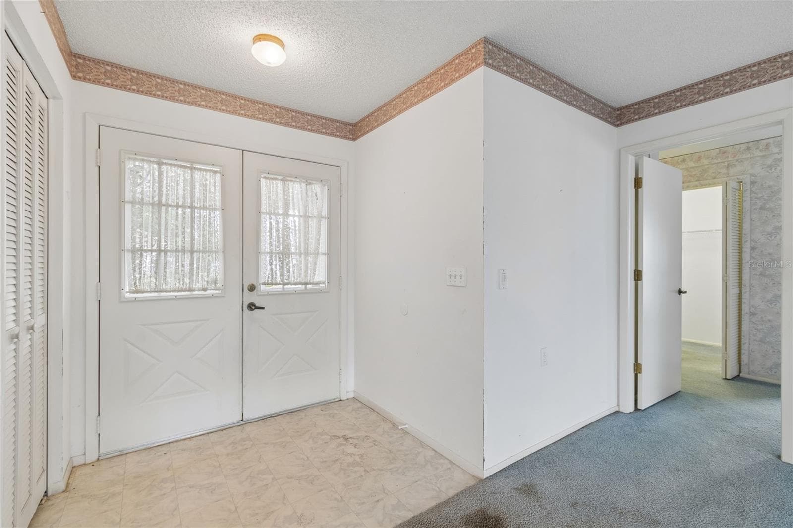Single Family Residence at 4643 SANDPOINTE DR, NEW PORT RICHEY, photo 5 of 32