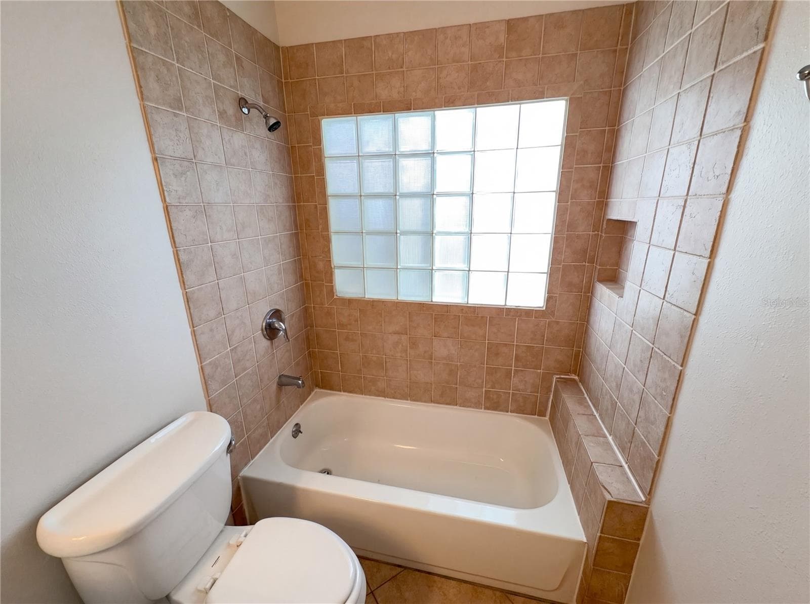 Single Family Residence at 680 MACGLENROSS DR, OVIEDO, photo 20 of 28