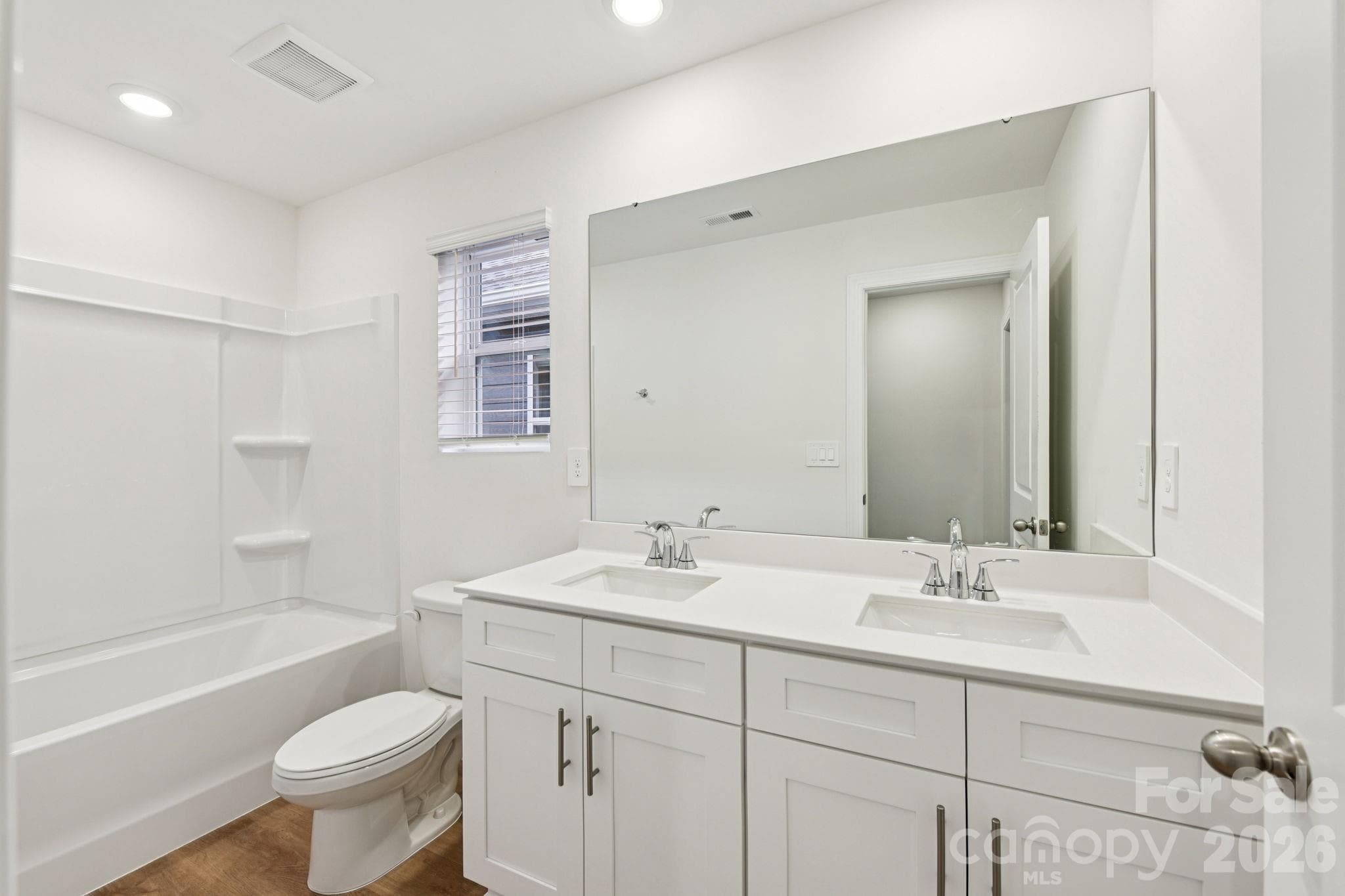 Photo is not of the actual home but is an inspirational photo of builder’s model home and may depict options, furnishings, and/or decorator features that are not included. - Gastonia
