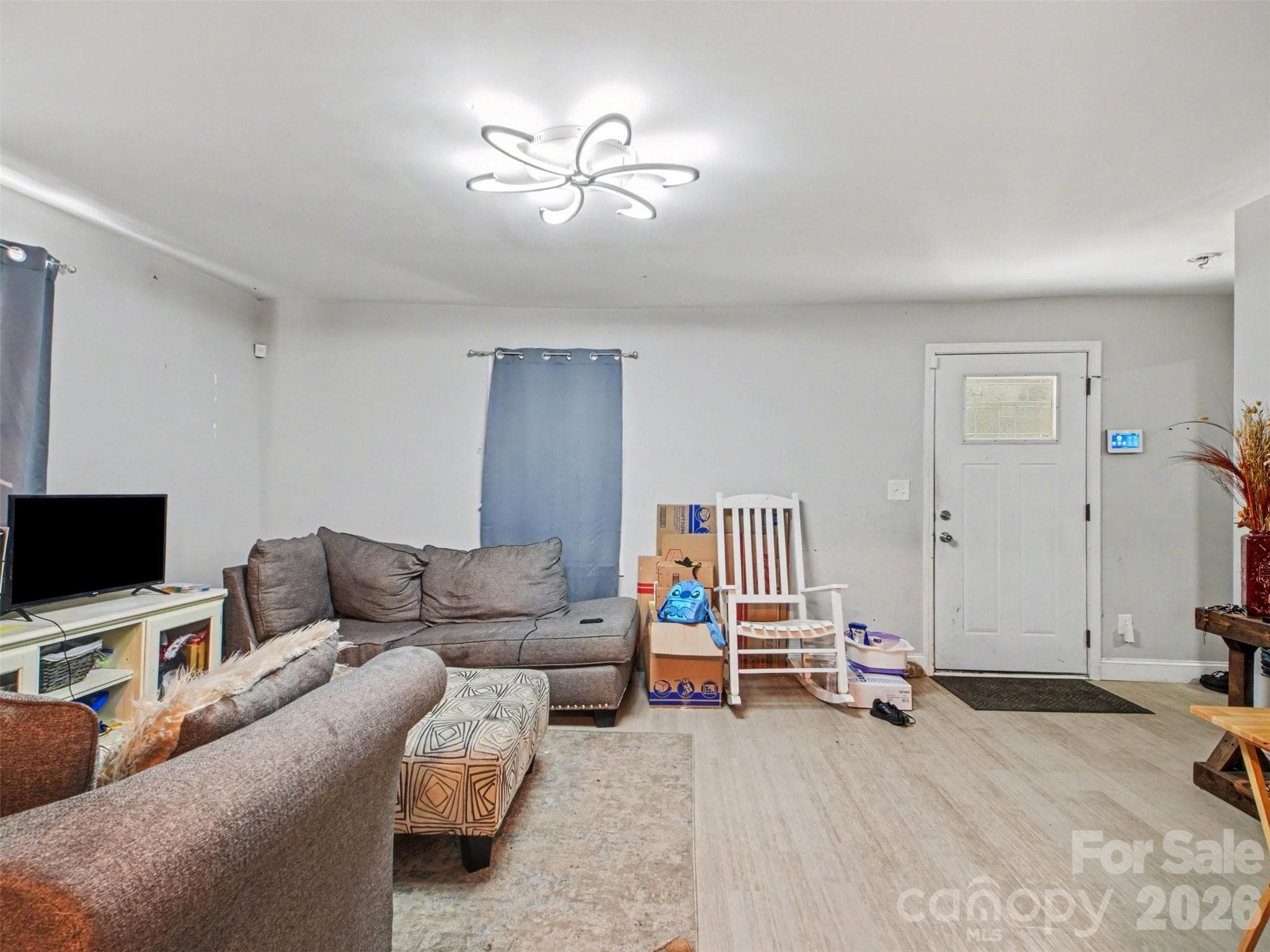 Single Family Residence at Concord, photo 3 of 8