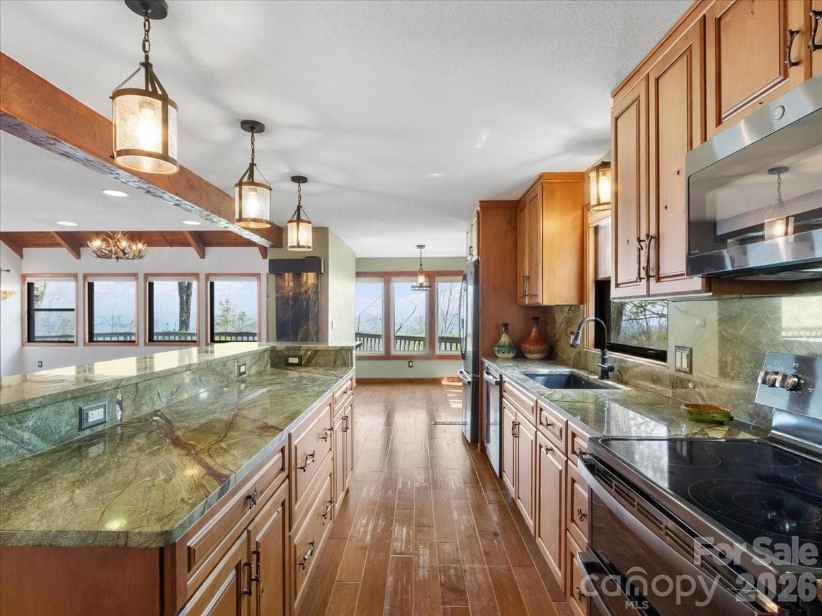 Kitchen with imported Marble countertops - Burnsville