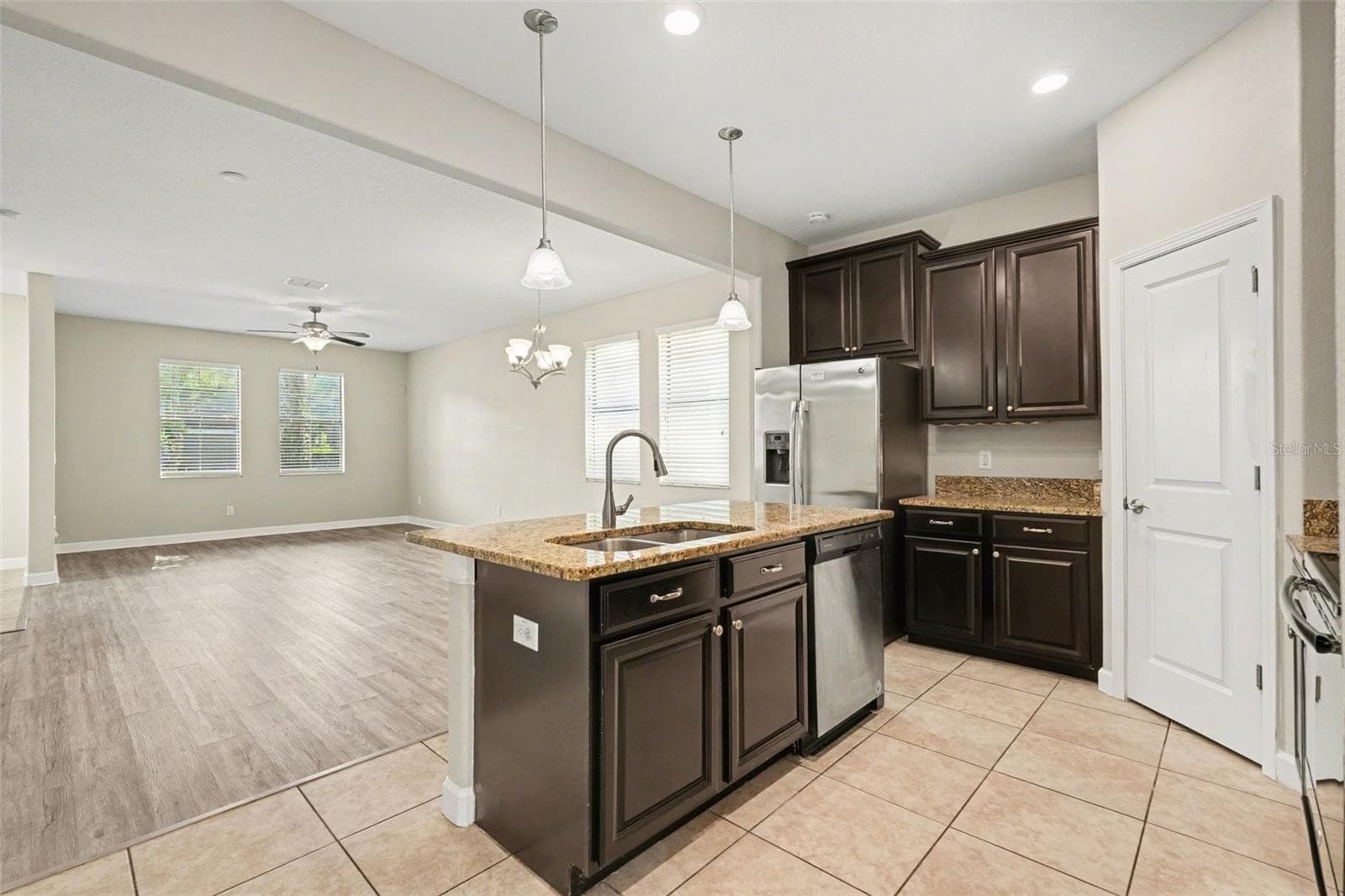 Single Family Residence at 28522 E PLEASANT BAY LOOP, WESLEY CHAPEL, photo 12 of 30