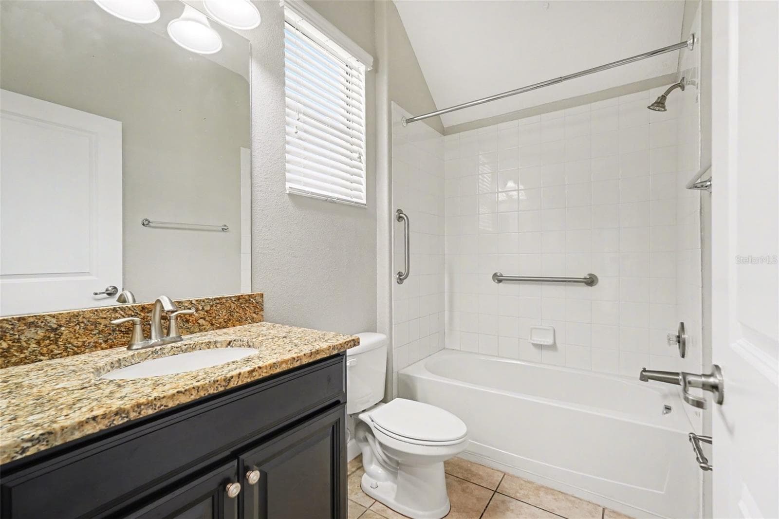 Single Family Residence at 28522 E PLEASANT BAY LOOP, WESLEY CHAPEL, photo 13 of 30