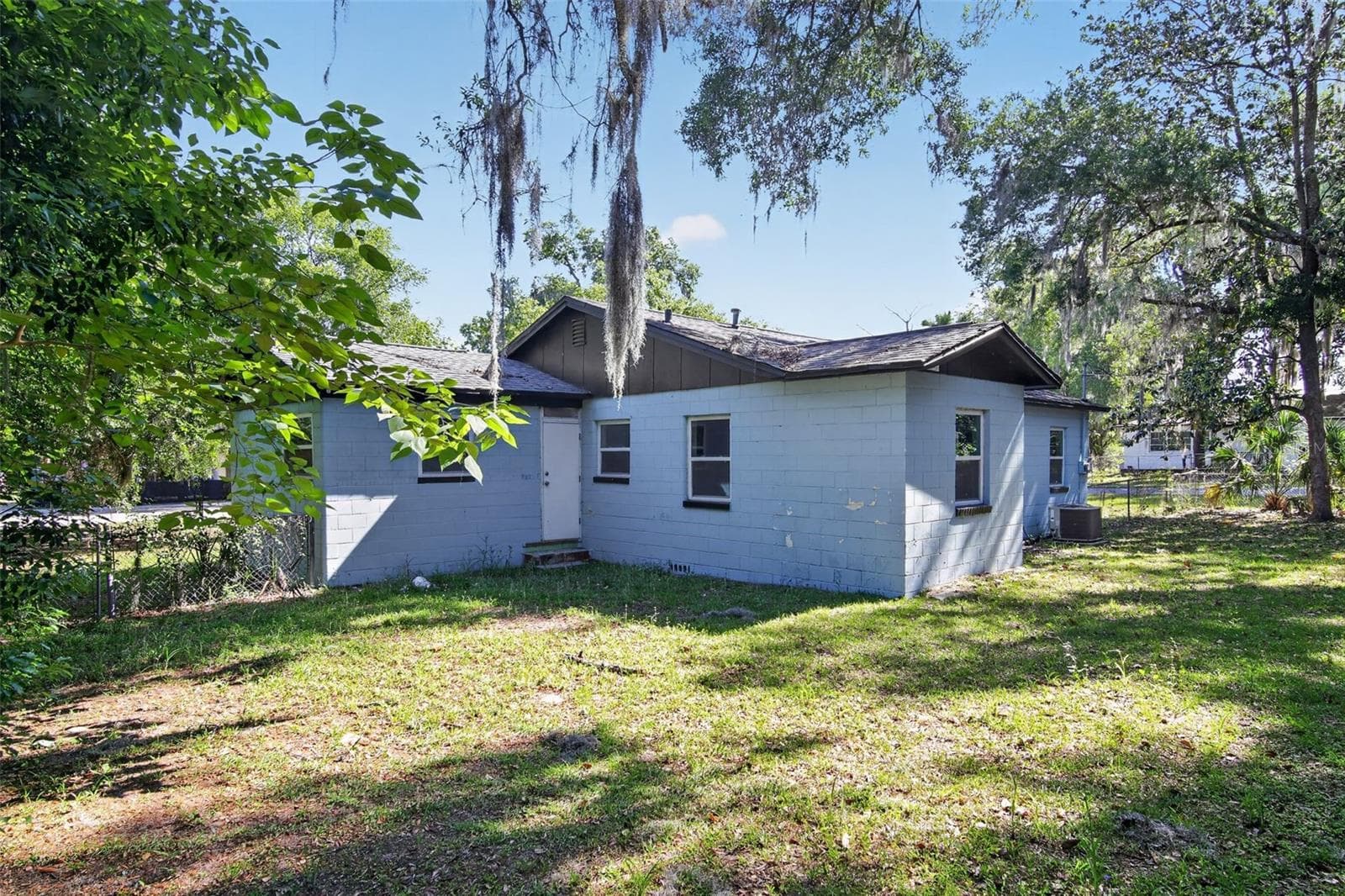 Single Family Residence at 1308 SW 5TH ST, OCALA, photo 5 of 30