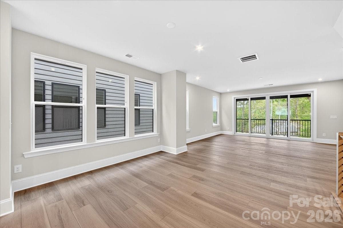 Open concept living - 420 Old Town Village Road, Waxhaw