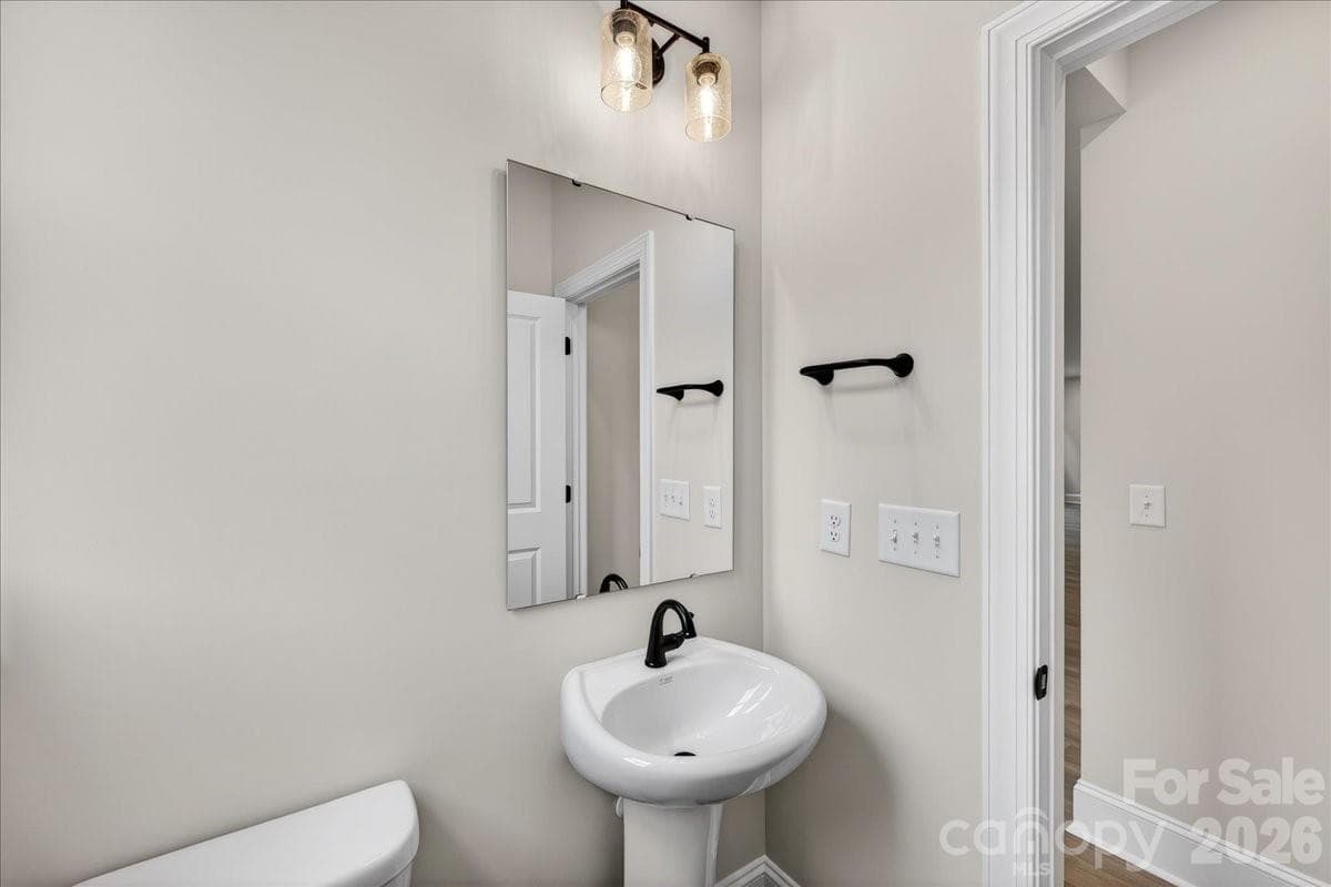Second floor powder - 420 Old Town Village Road, Waxhaw