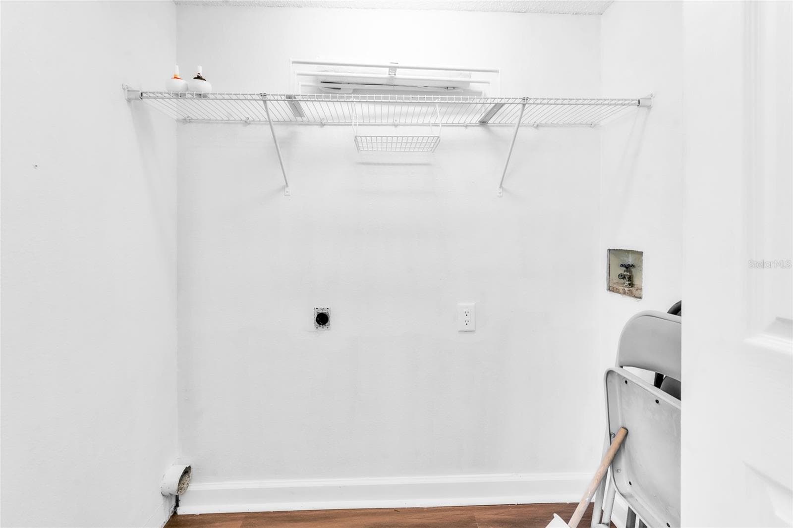 Townhouse at 3303 BRIGADOON DR, CLEARWATER, photo 17 of 47