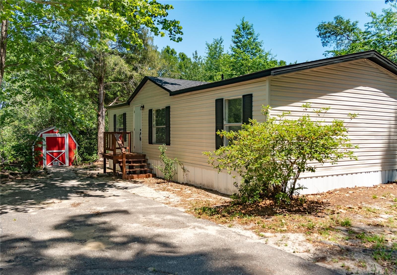 Manufactured Home at 1809 NE 162ND ST, CITRA, photo 31 of 35