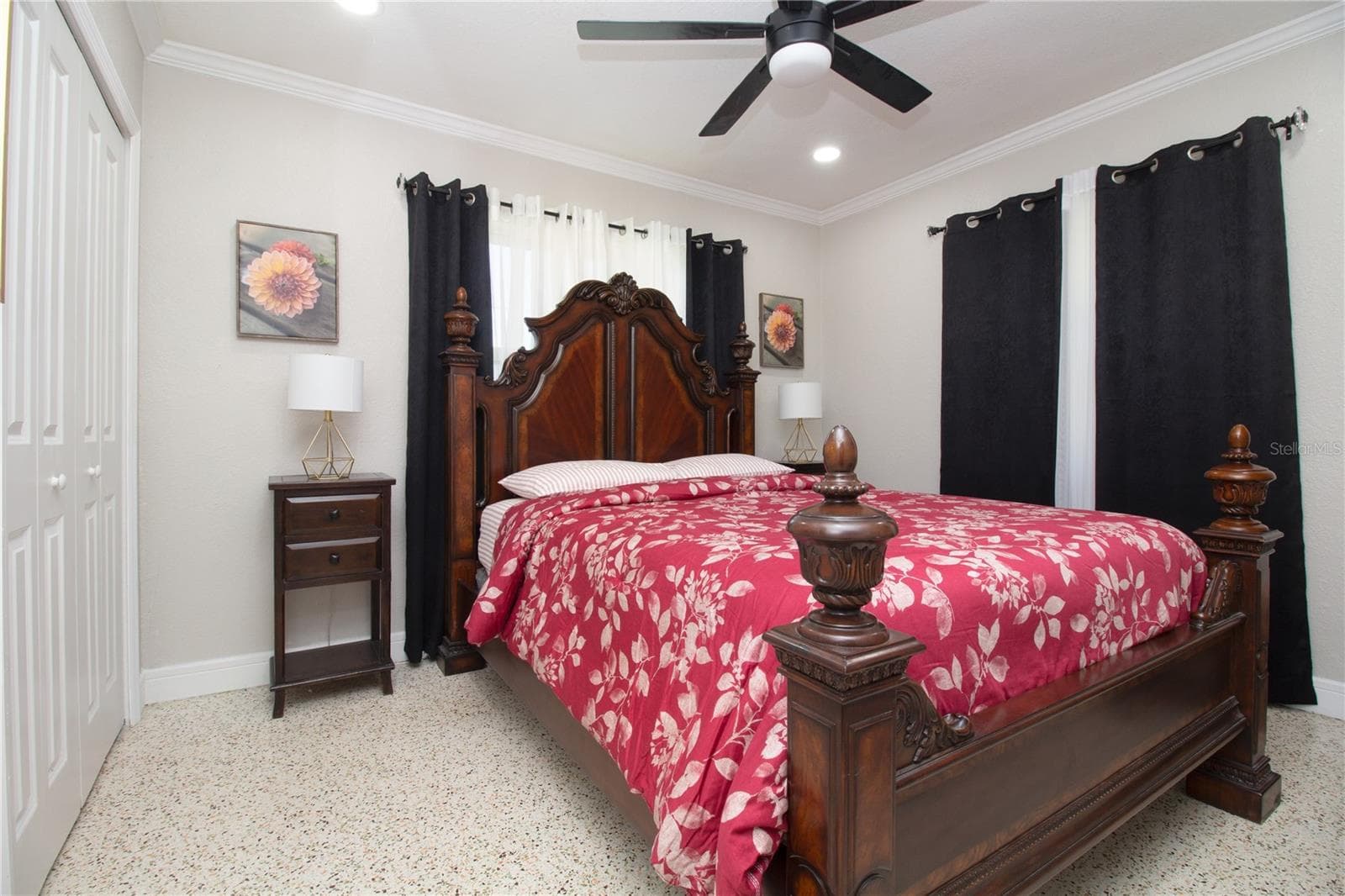 Single Family Residence at 7716 E COMANCHE AVE, TAMPA, photo 18 of 48
