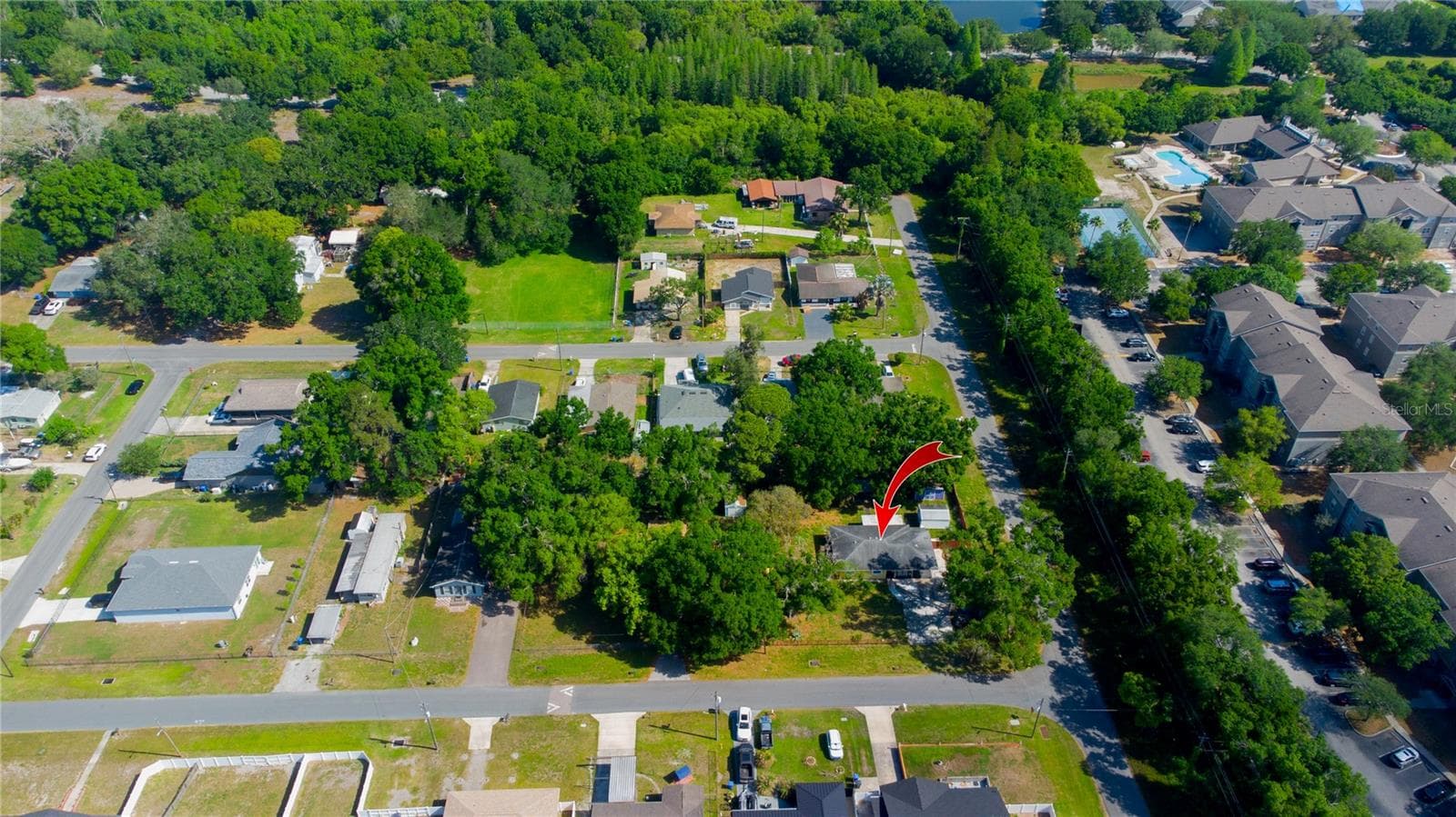 Single Family Residence at 7716 E COMANCHE AVE, TAMPA, photo 3 of 48