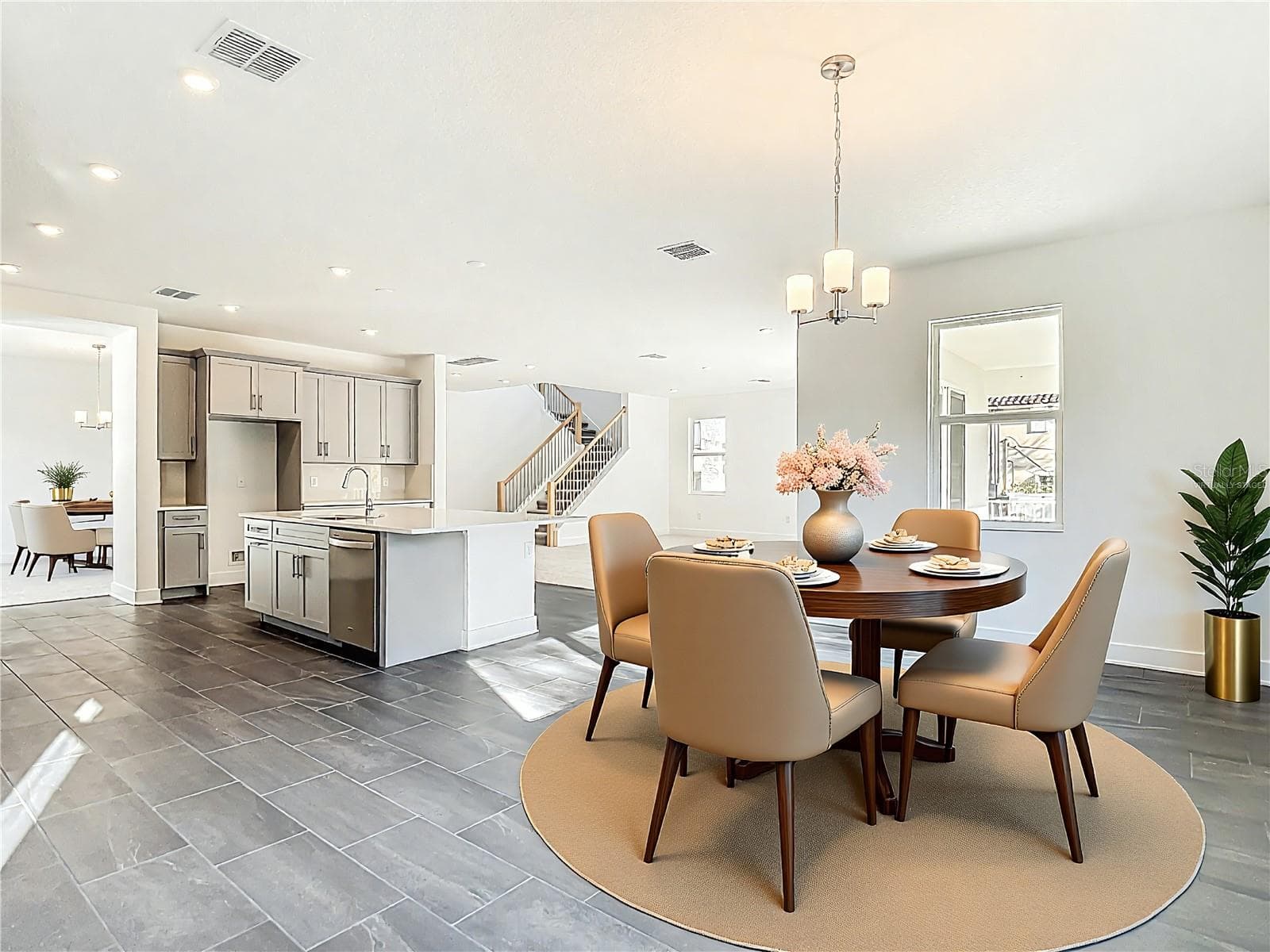 kitchen and Breakfast Room virtually staged - 410 S WEST SHORE BLVD, TAMPA