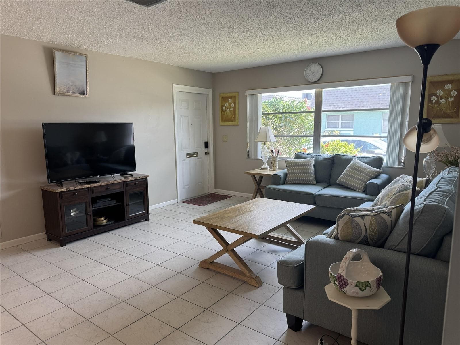 Condominium at 7007 VERSAILLES N #n/a, PINELLAS PARK, photo 2 of 20
