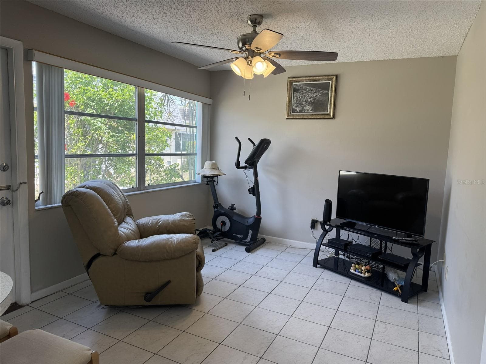Condominium at 7007 VERSAILLES N #n/a, PINELLAS PARK, photo 7 of 20