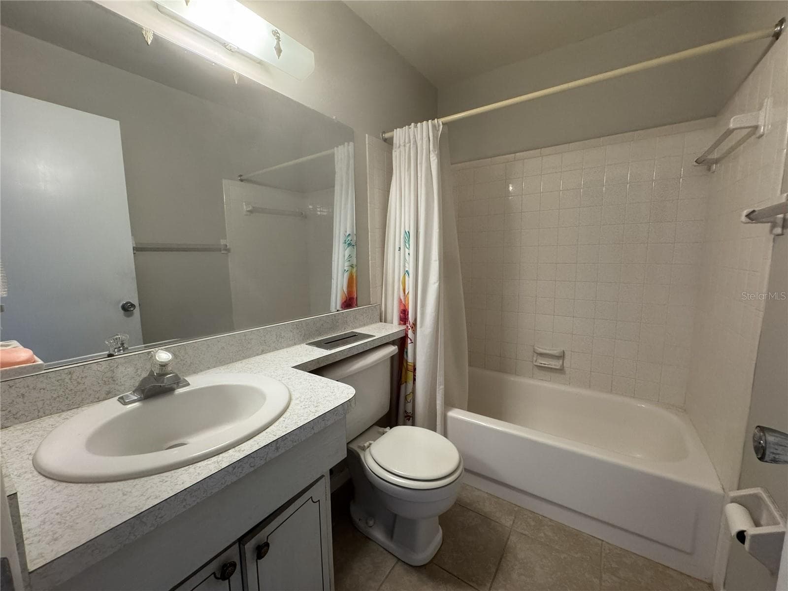 Condominium at 7007 VERSAILLES N #n/a, PINELLAS PARK, photo 14 of 20
