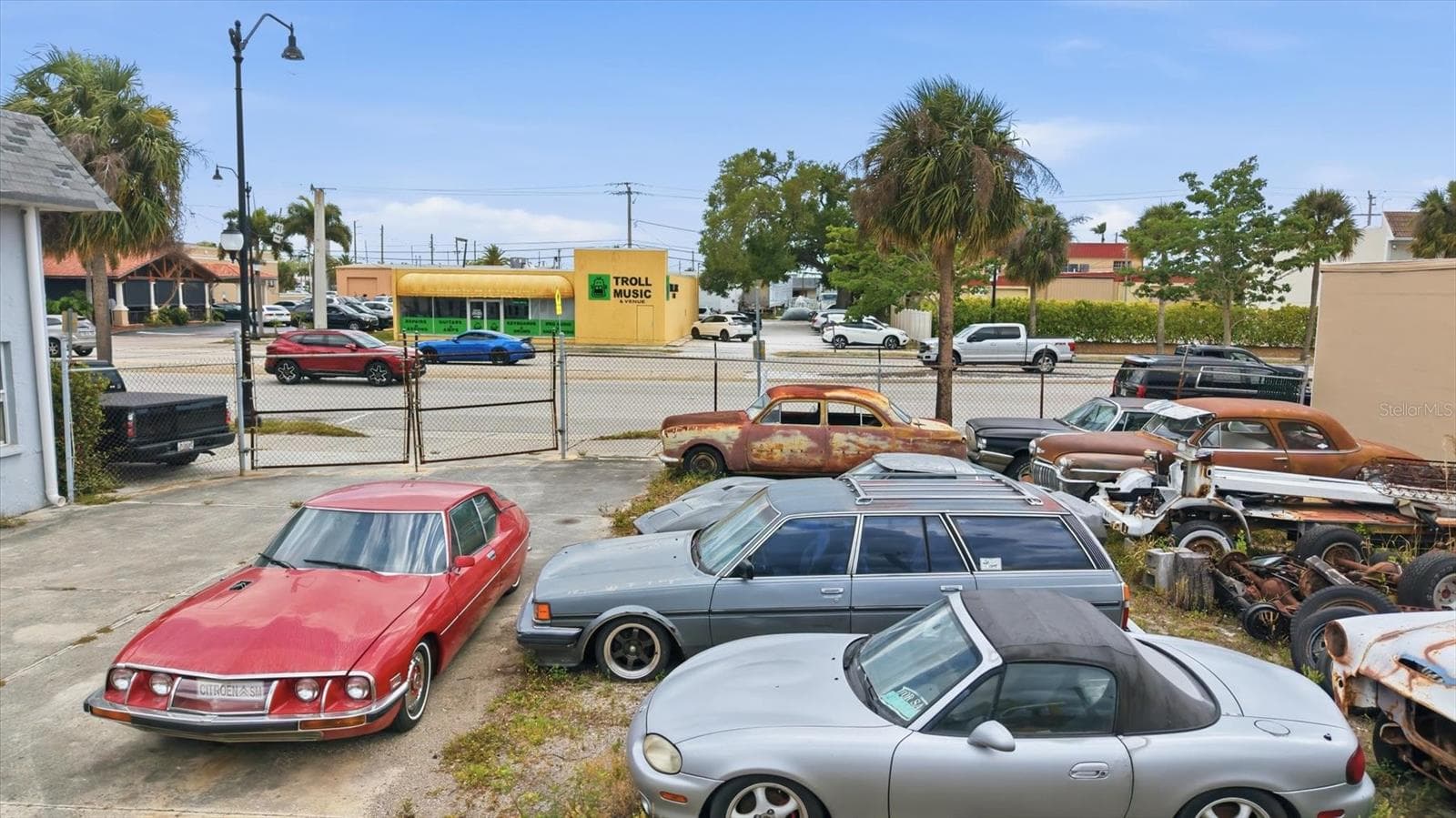 Mixed Use at 629 E VENICE AVE, VENICE, photo 15 of 42
