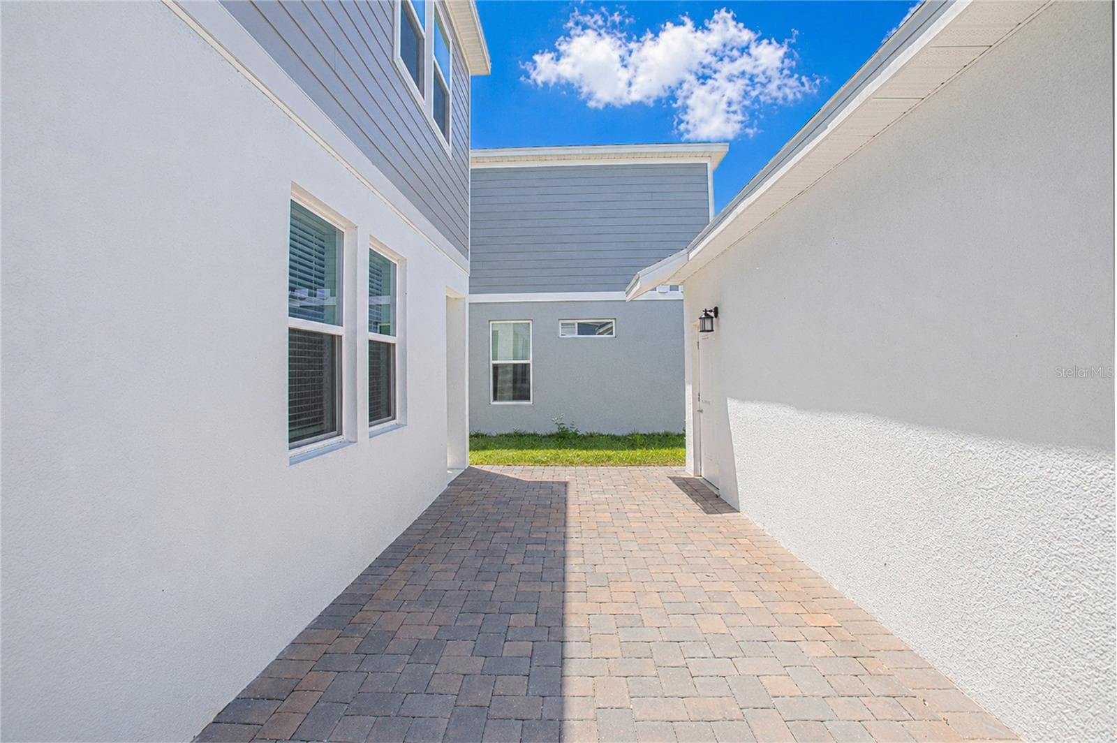 Single Family Residence at 1844 BRIGHT SKY DR, KISSIMMEE, photo 7 of 35