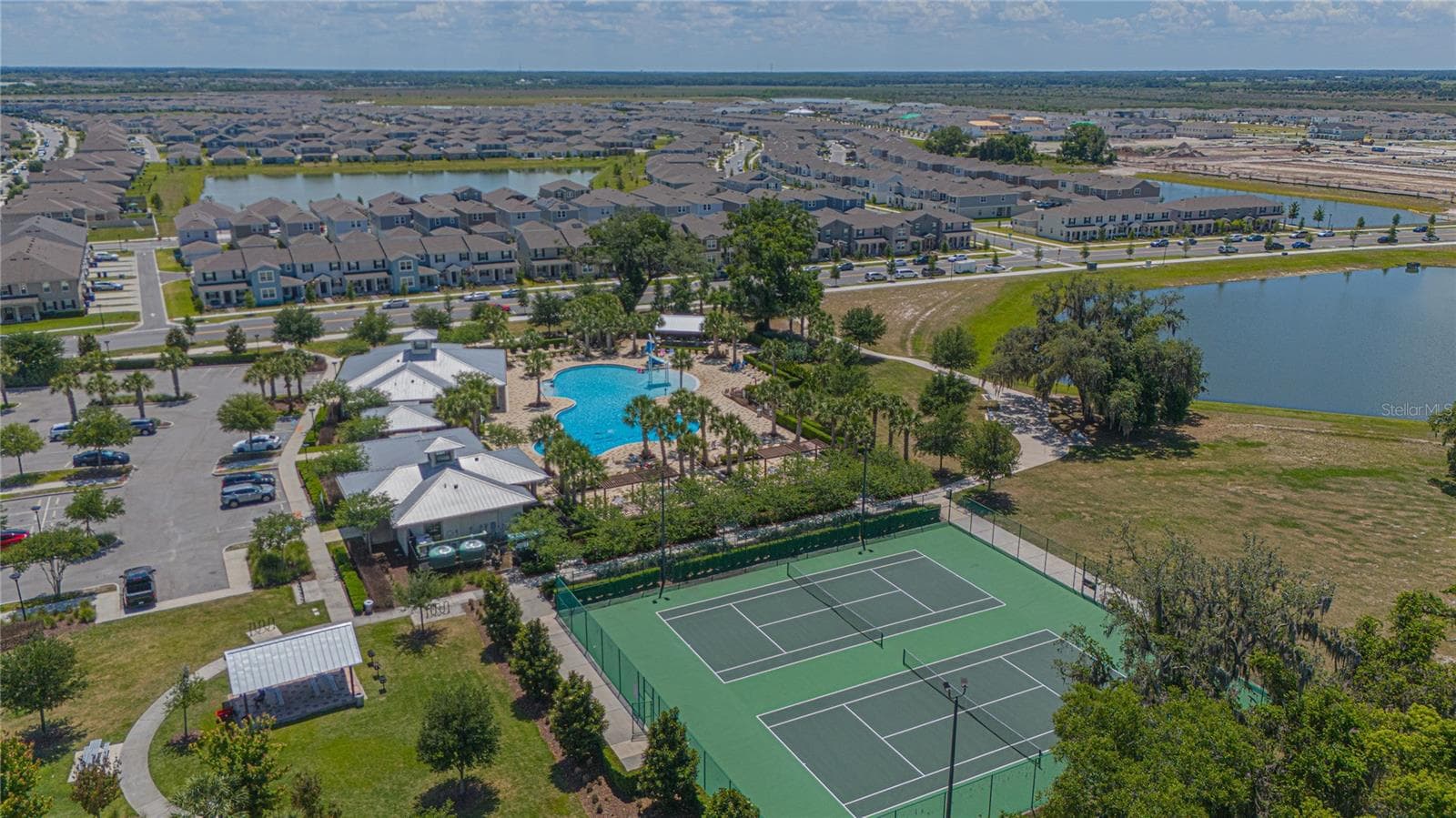 Single Family Residence at 1844 BRIGHT SKY DR, KISSIMMEE, photo 27 of 35
