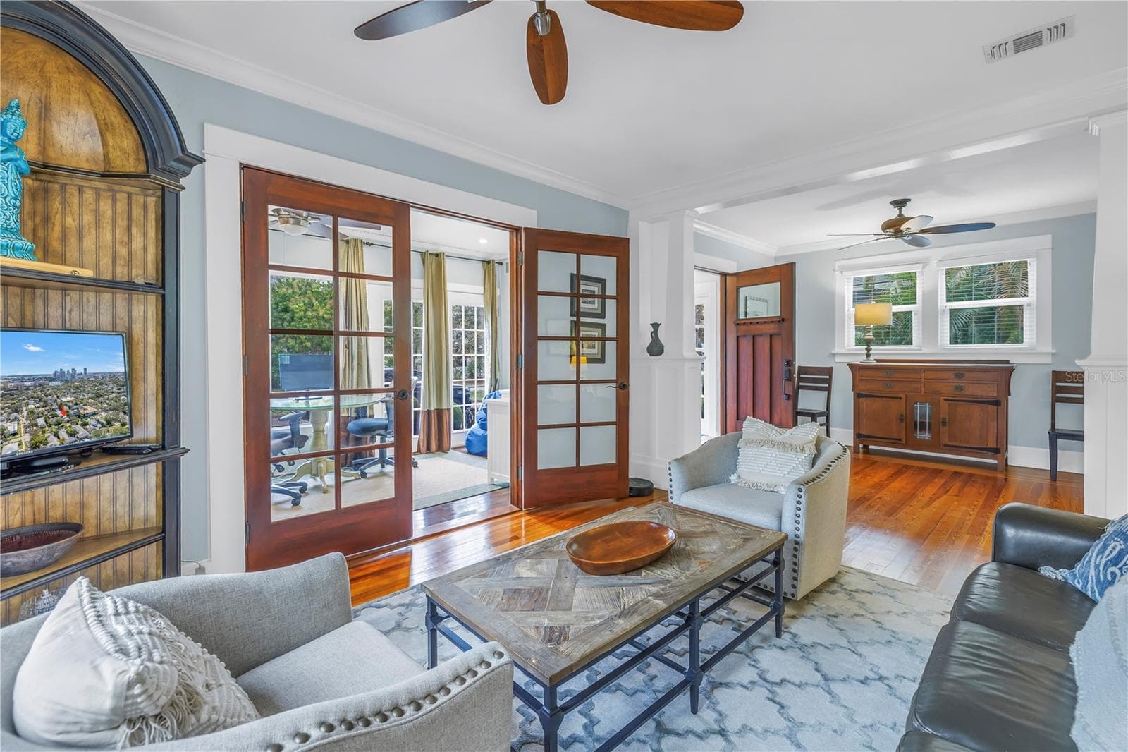 Single Family Residence at 436 12TH AVE NE, ST PETERSBURG, photo 6 of 54