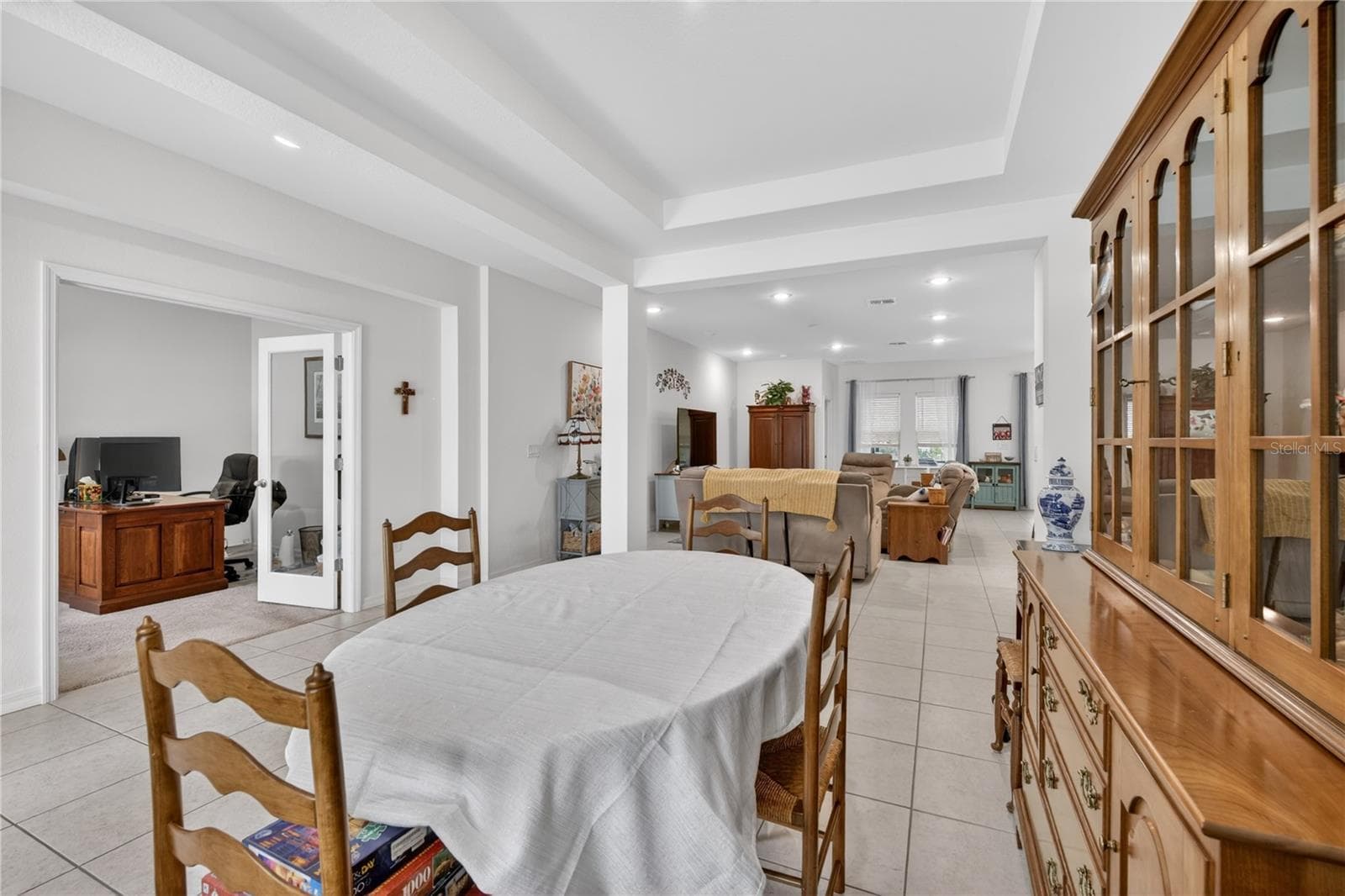 Welcome home to this open floor plan with plenty of space for entertainment - 2423 MALAYA CT, PUNTA GORDA