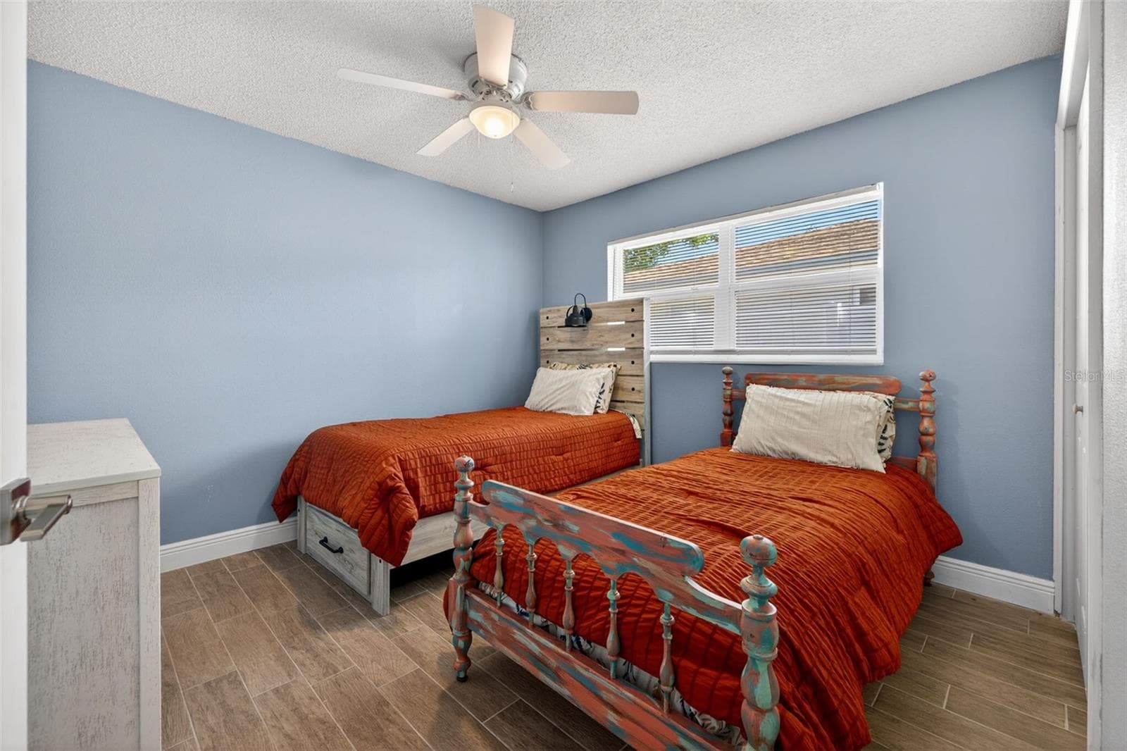 Single Family Residence at 5810 VENETIAN BLVD NE, ST PETERSBURG, photo 14 of 28