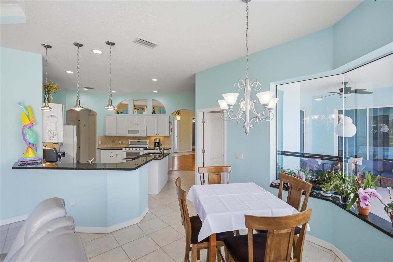 Single Family Residence at 758 PLANTERS MANOR WAY, BRADENTON, photo 12 of 33