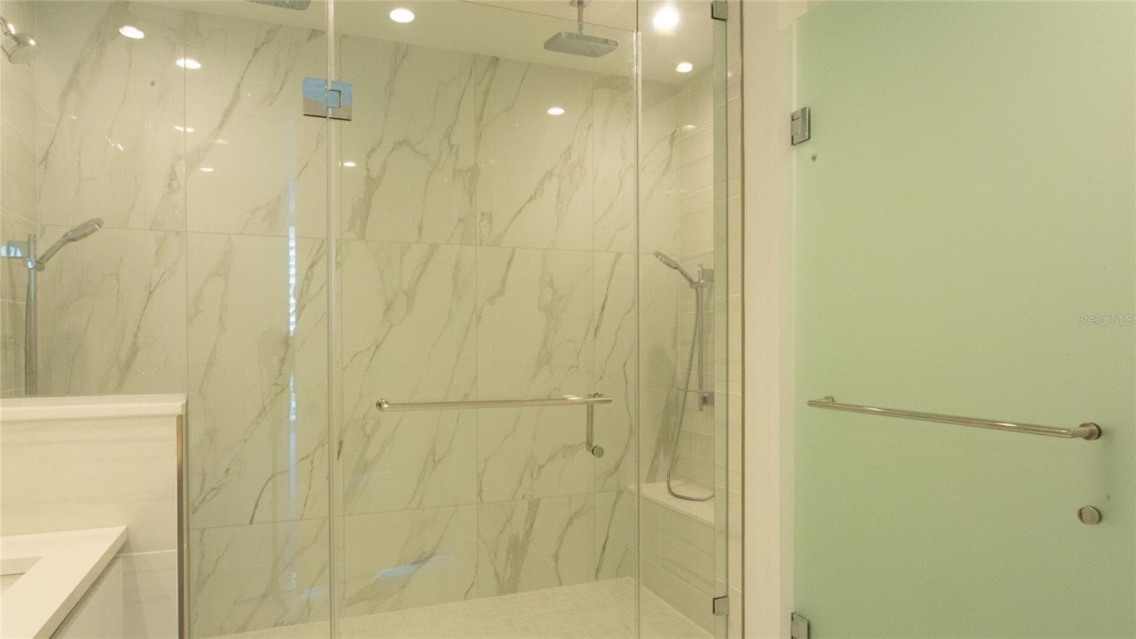 Condominium at 400 CENTRAL AVE #1003, ST PETERSBURG, photo 16 of 50