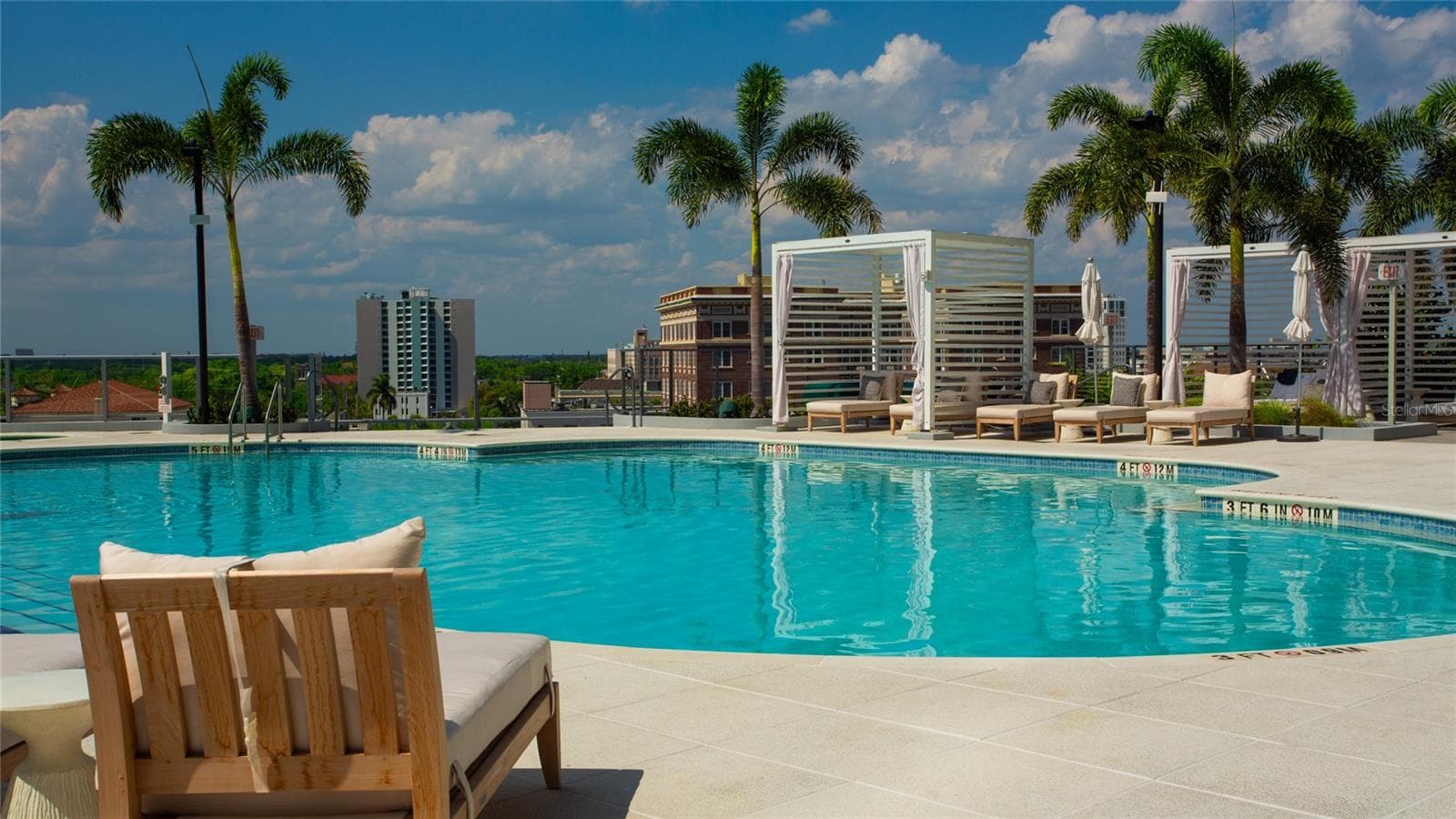 Condominium at 400 CENTRAL AVE #1003, ST PETERSBURG, photo 21 of 50