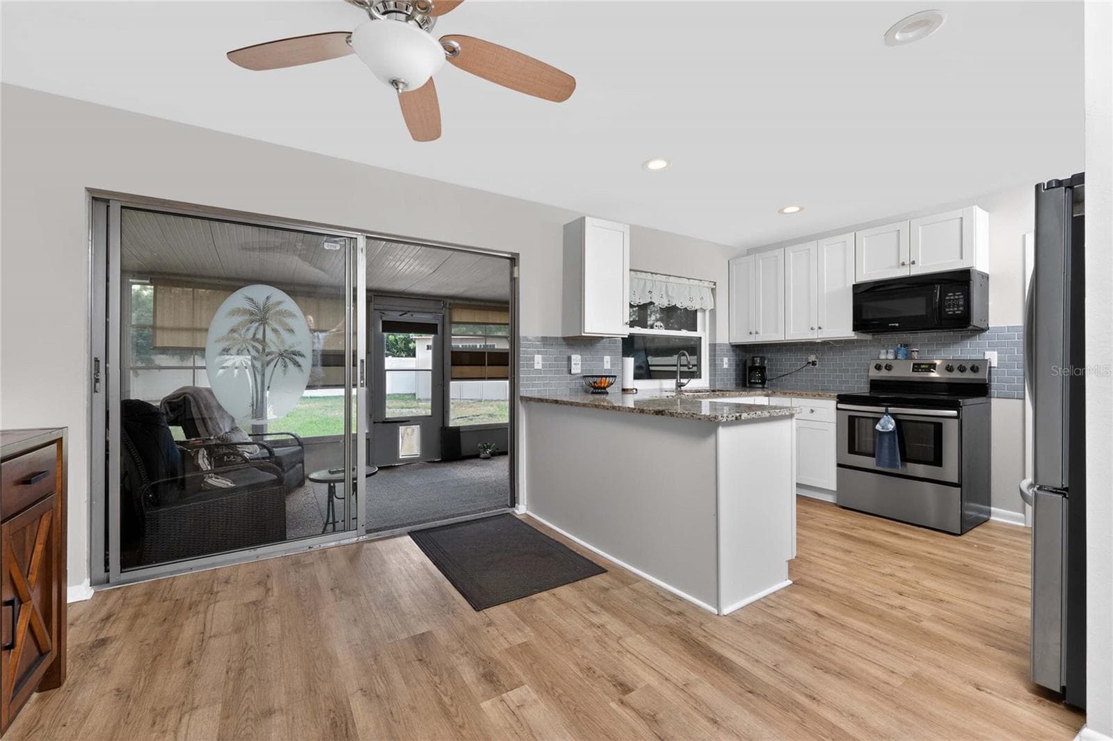 Single Family Residence at 557 MAGNOLIA AVE NW, PORT CHARLOTTE, photo 9 of 43