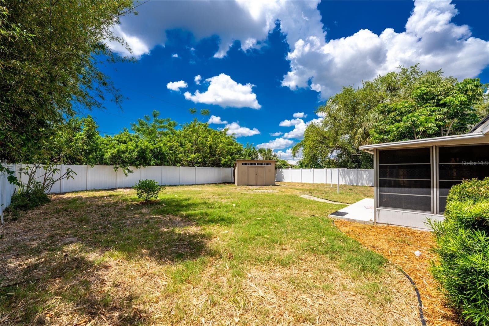 Single Family Residence at 557 MAGNOLIA AVE NW, PORT CHARLOTTE, photo 31 of 43