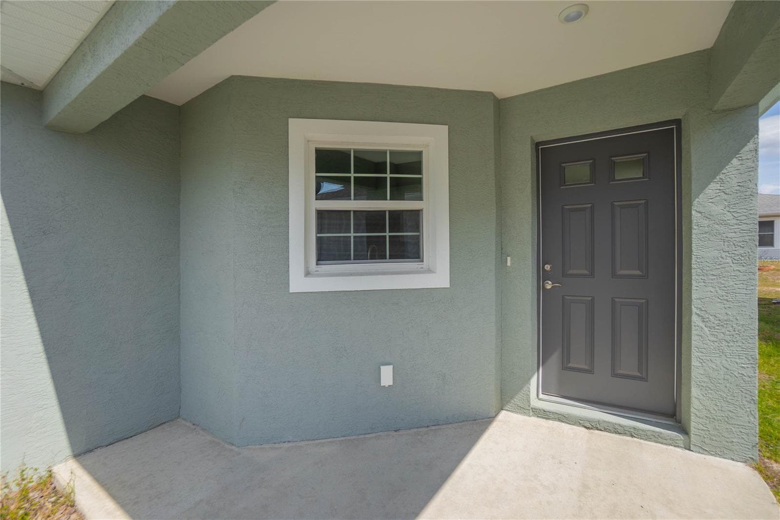 Single Family Residence at 10494 S DREW BRYANT CIR, FLORAL CITY, photo 2 of 27