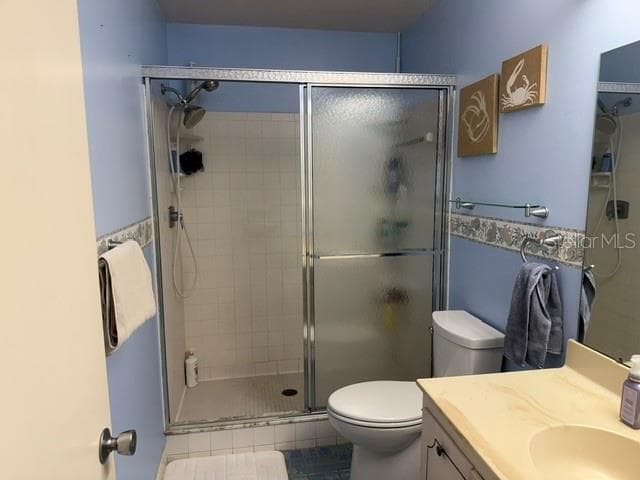 Second Bathroom - 3223 38TH WAY S #F, ST PETERSBURG