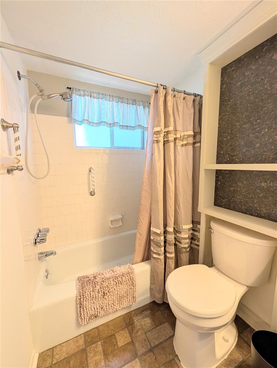 Condominium at 2319 CANAL DR #F26, BRADENTON, photo 12 of 27