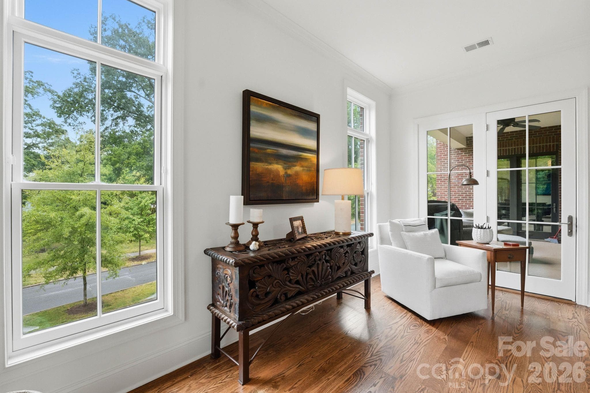 Family Room - Charlotte